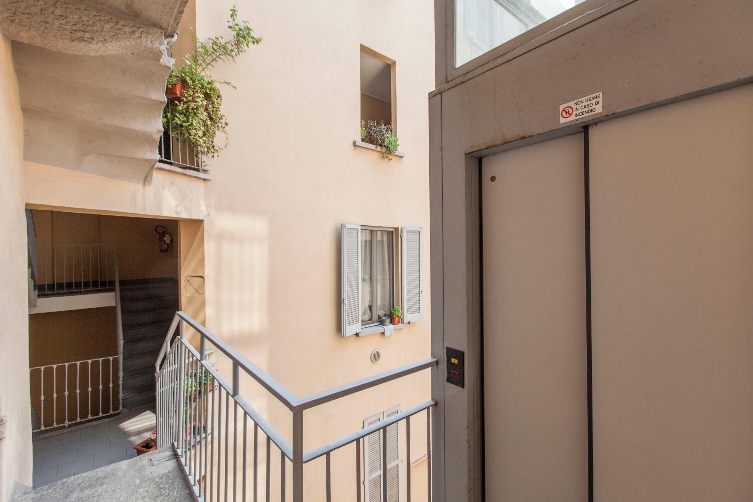 Lima Apartments