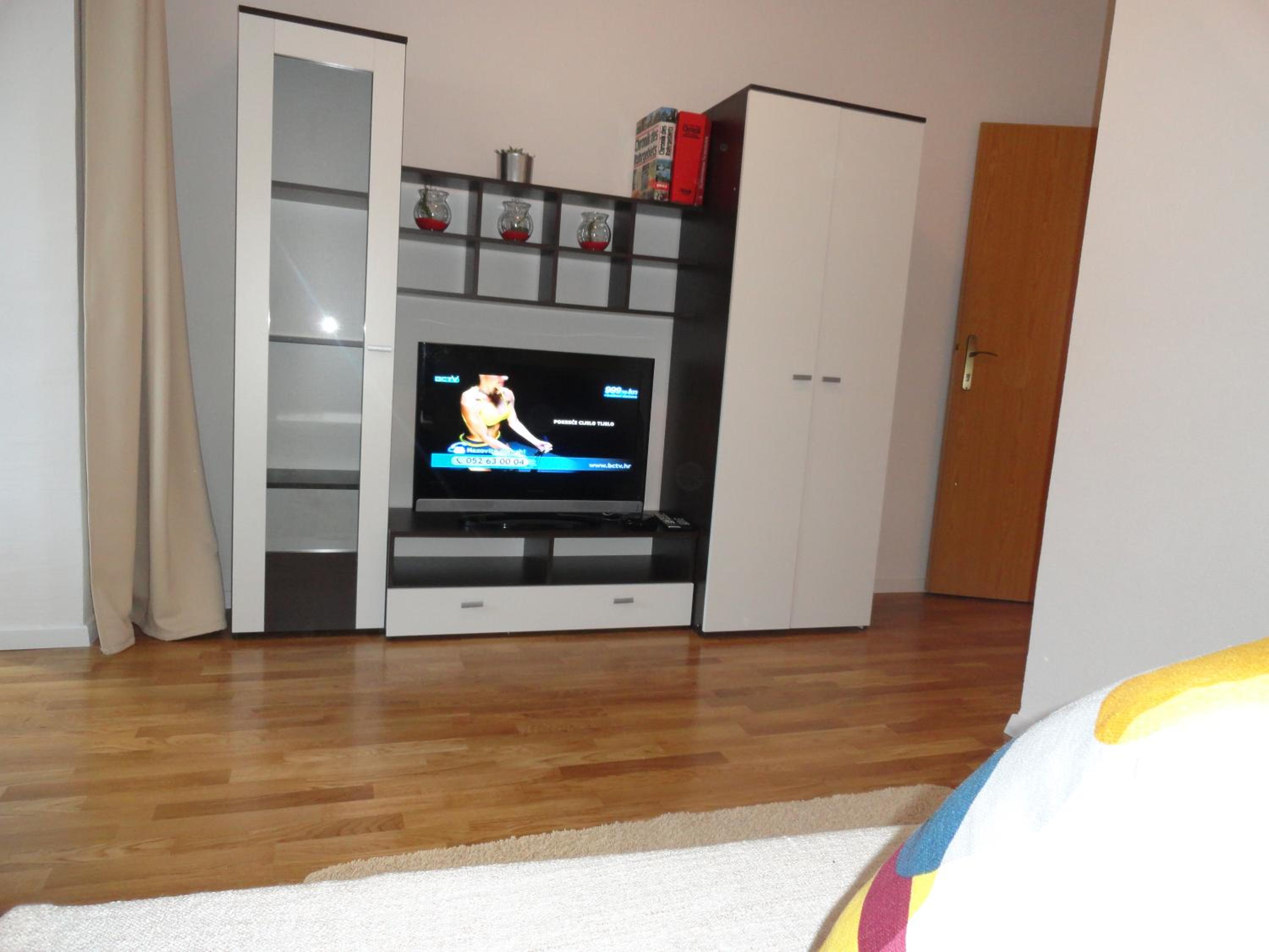 APARTMENTS ANICA 2