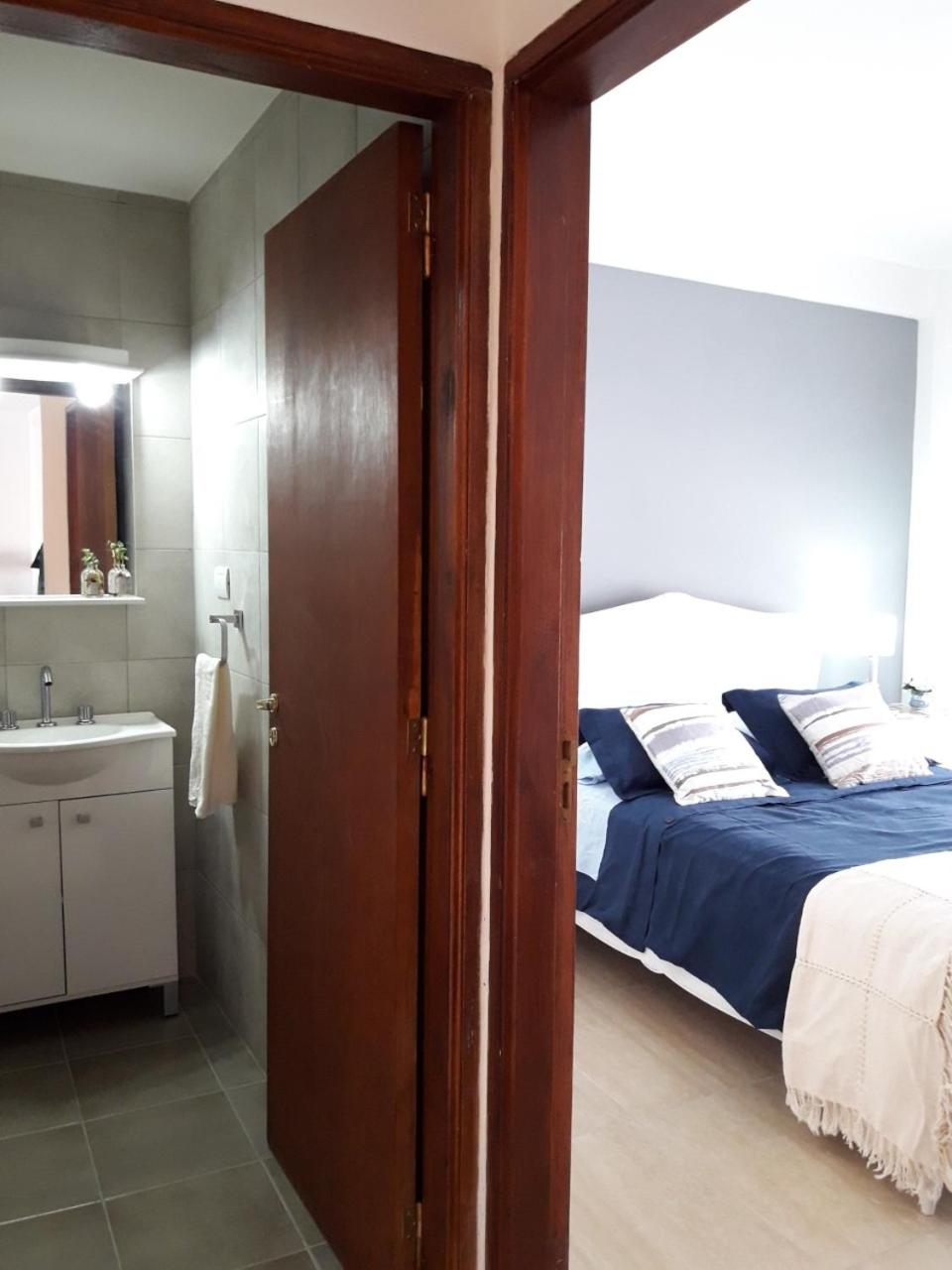 Francia Apartment II