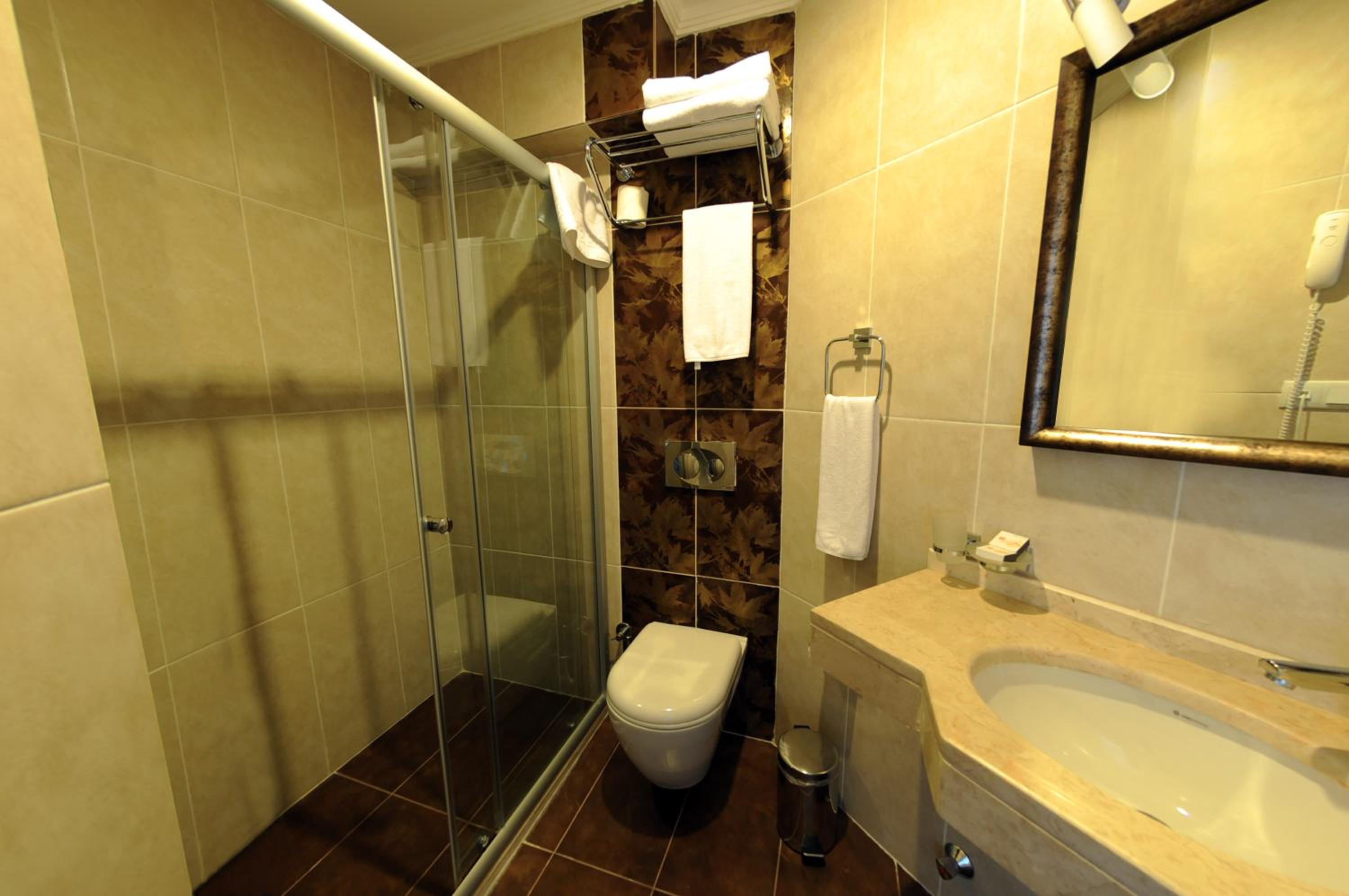 Coliseum Otel - Image 7