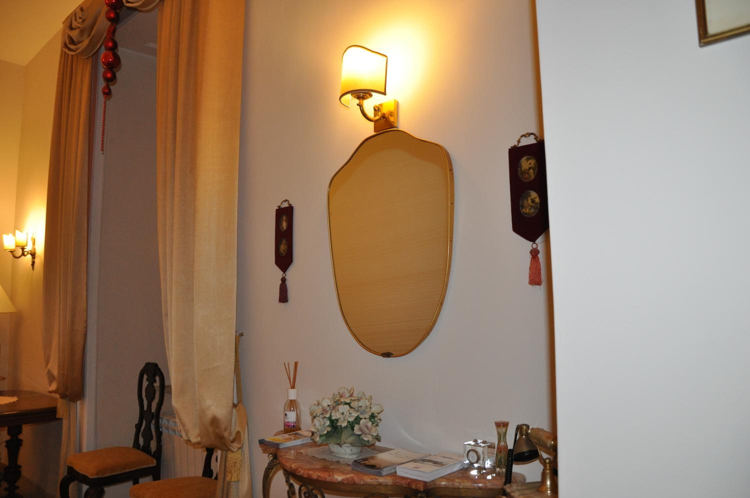 Domus Borbonica