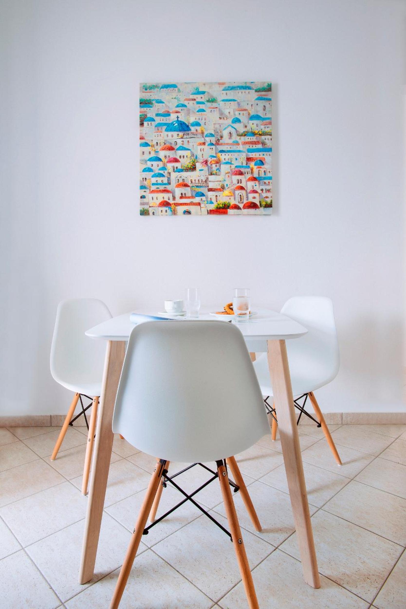 Vithos Seaside Aparthotel