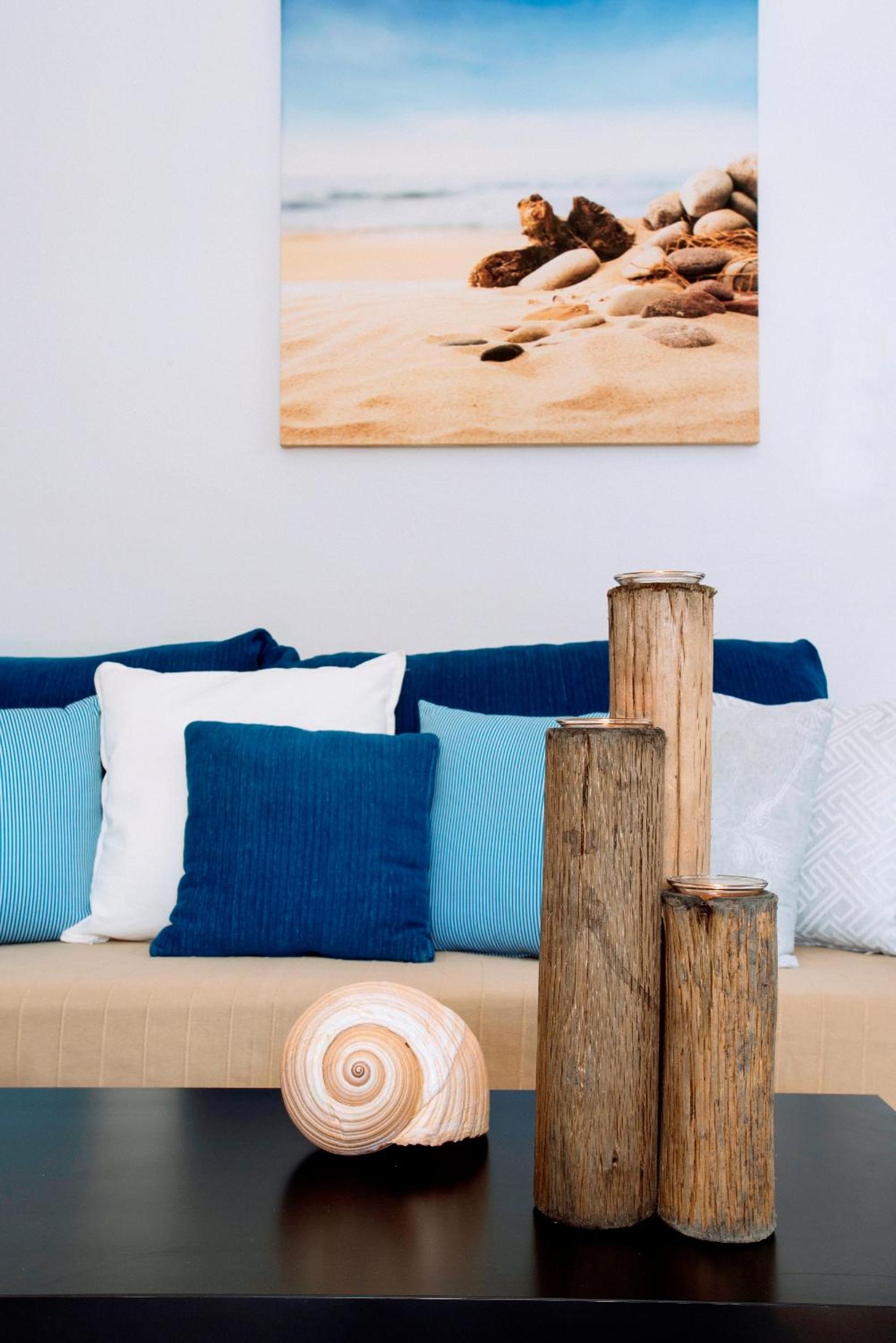 Vithos Seaside Aparthotel