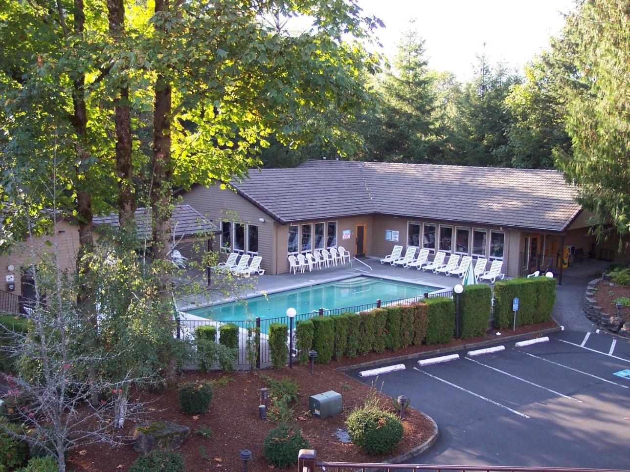 Whispering Woods Resort