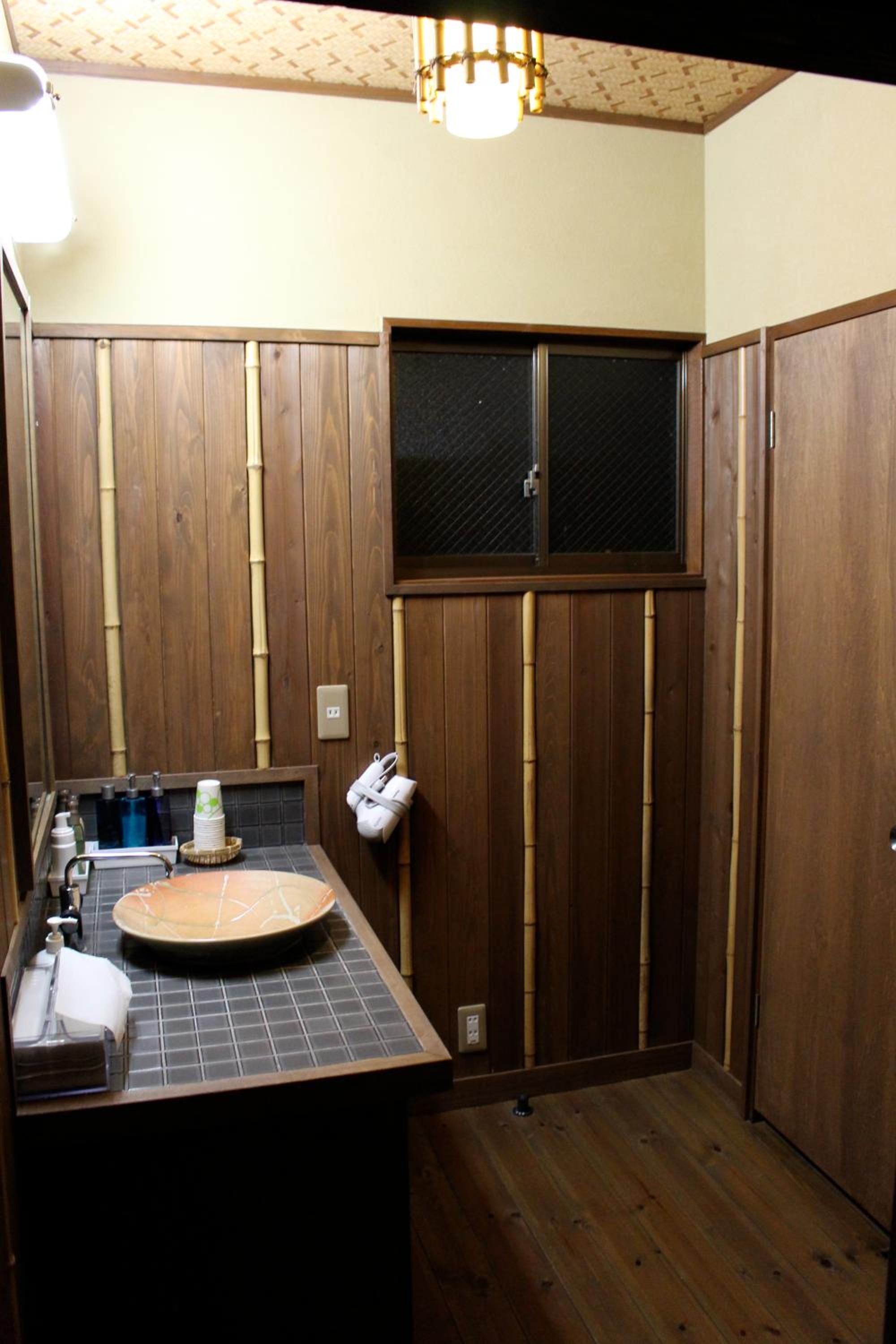 Photo 28