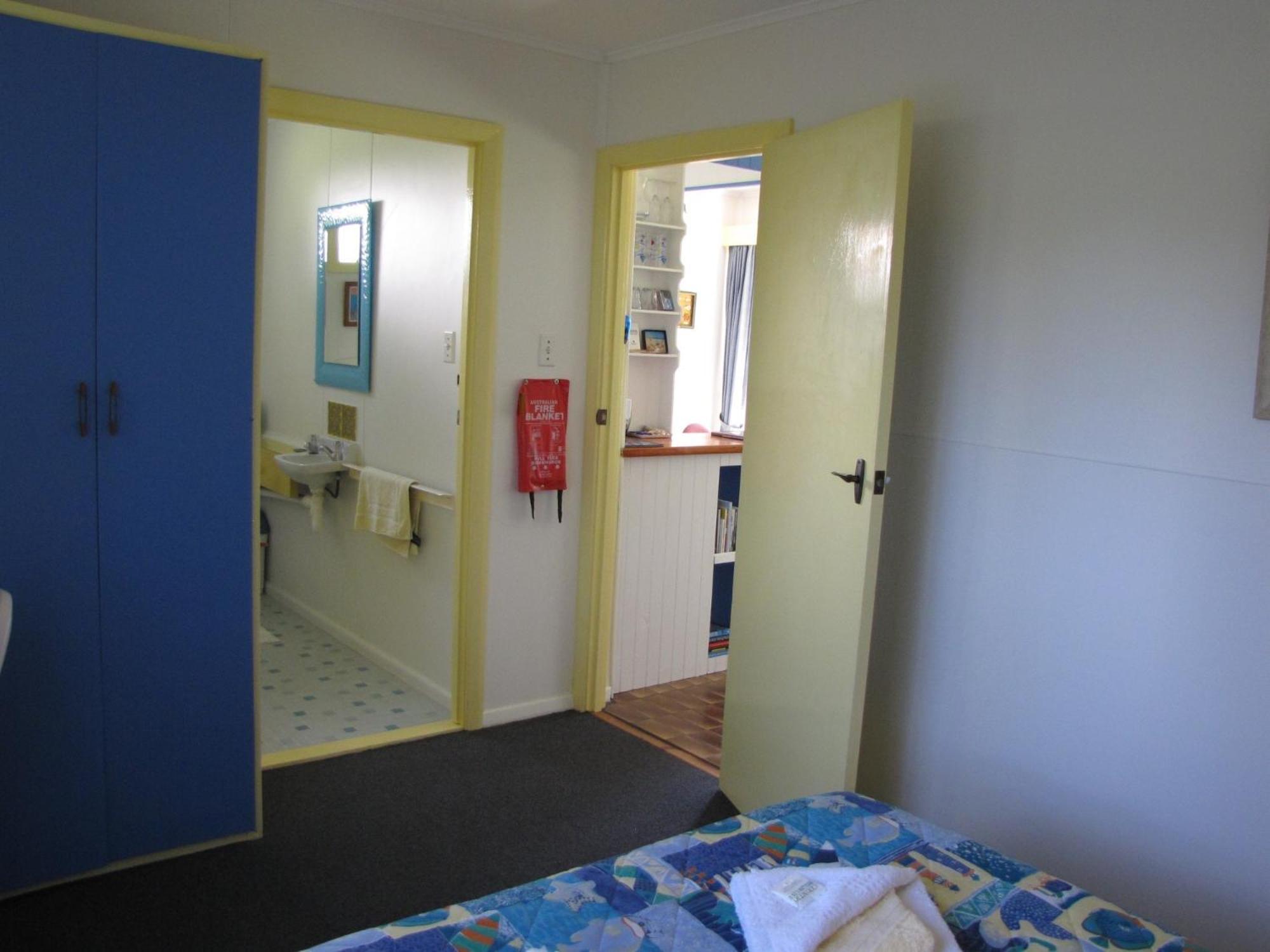 Photo 25