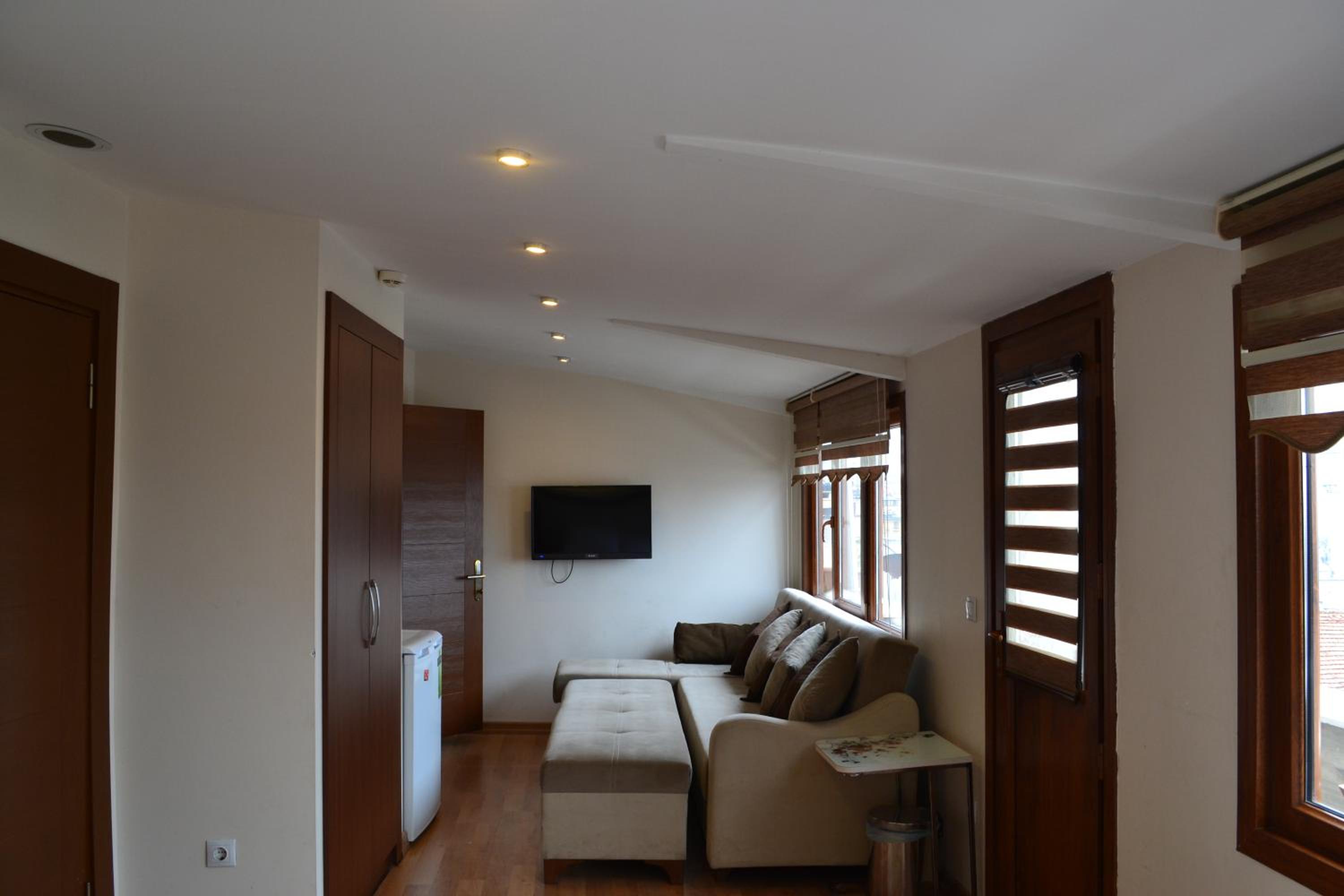 Seven Days Hotel - İstanbul - Image 37