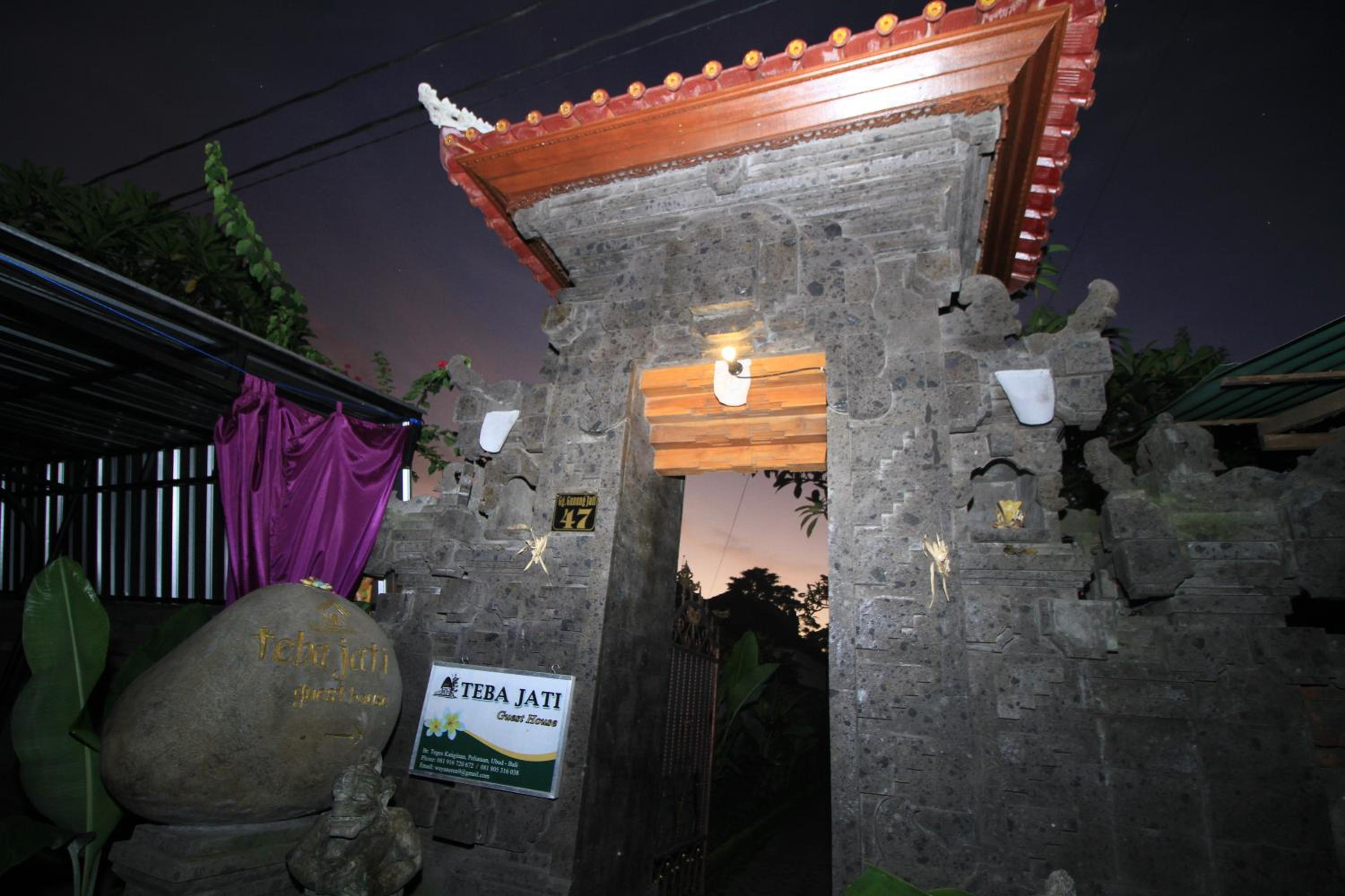 Teba Jati Guest House