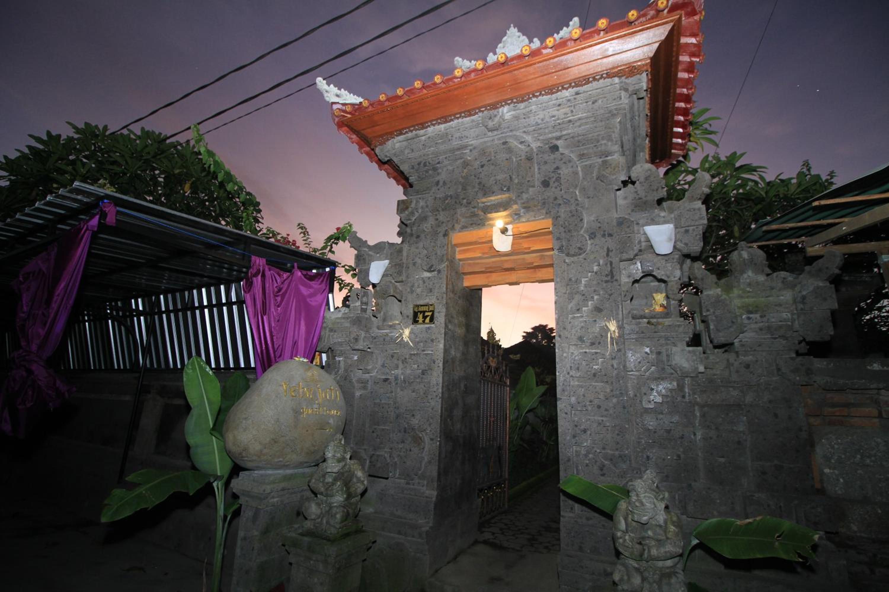Teba Jati Guest House