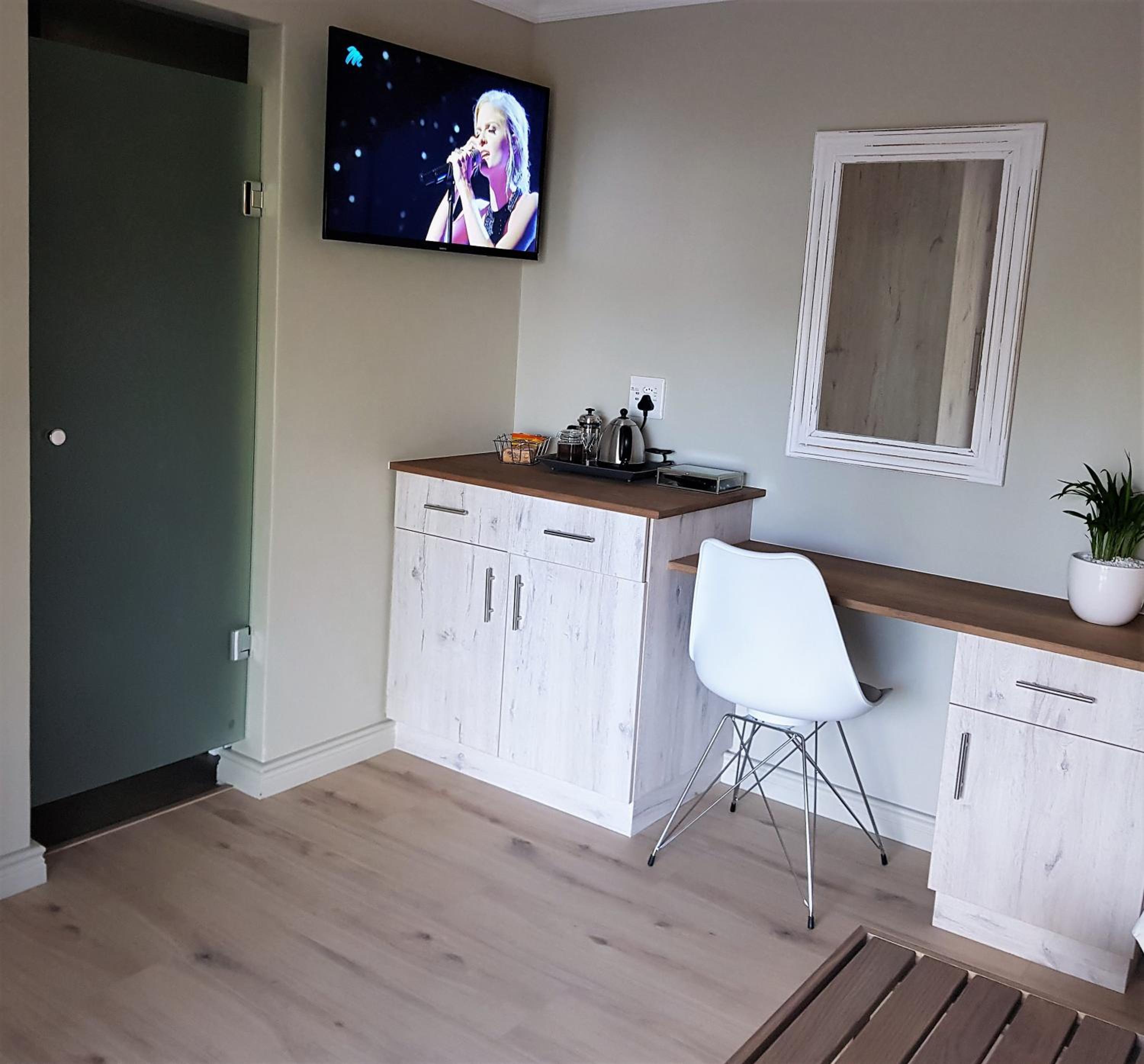 Four Palms Accommodation