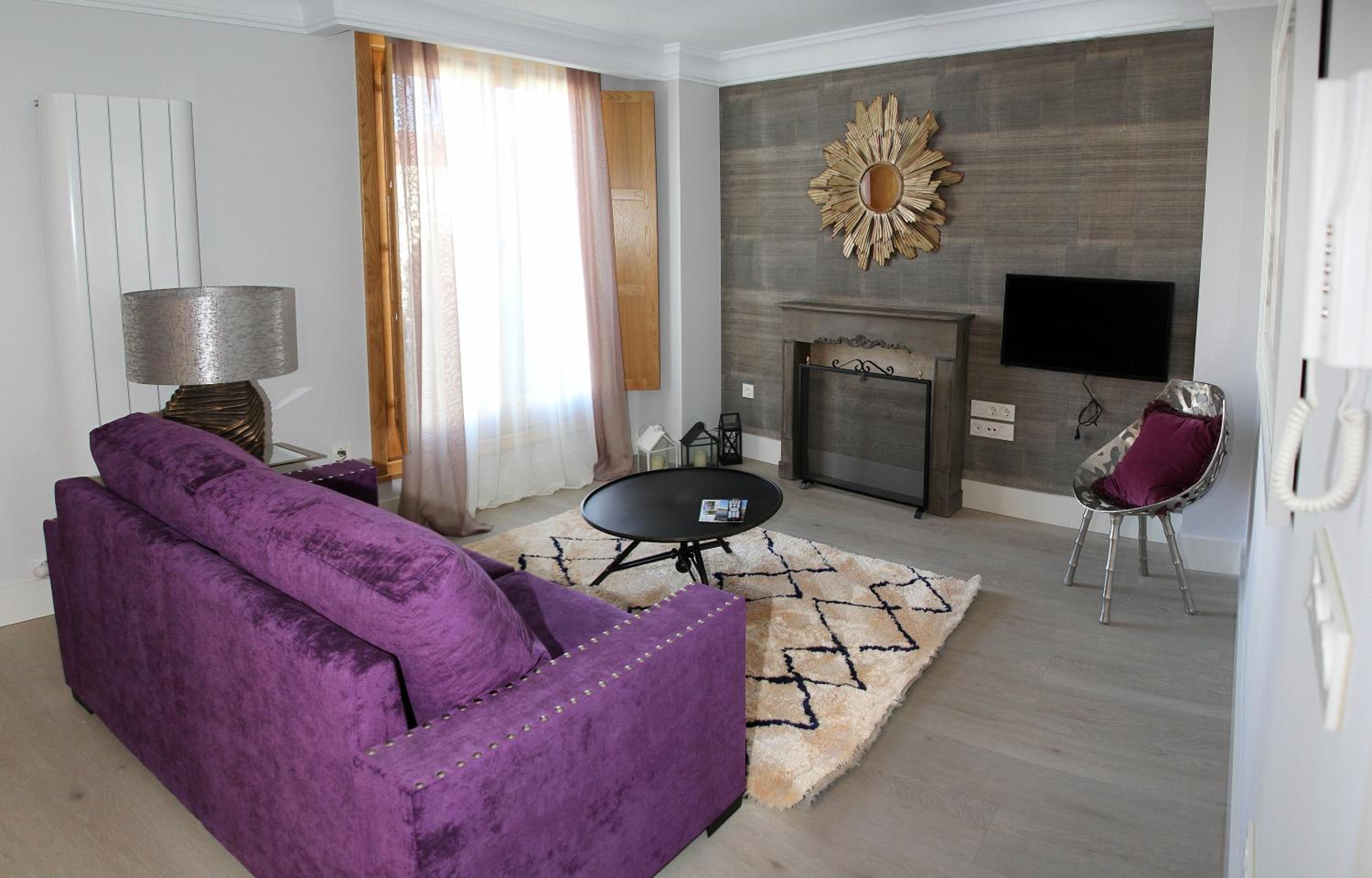 Principia Suites