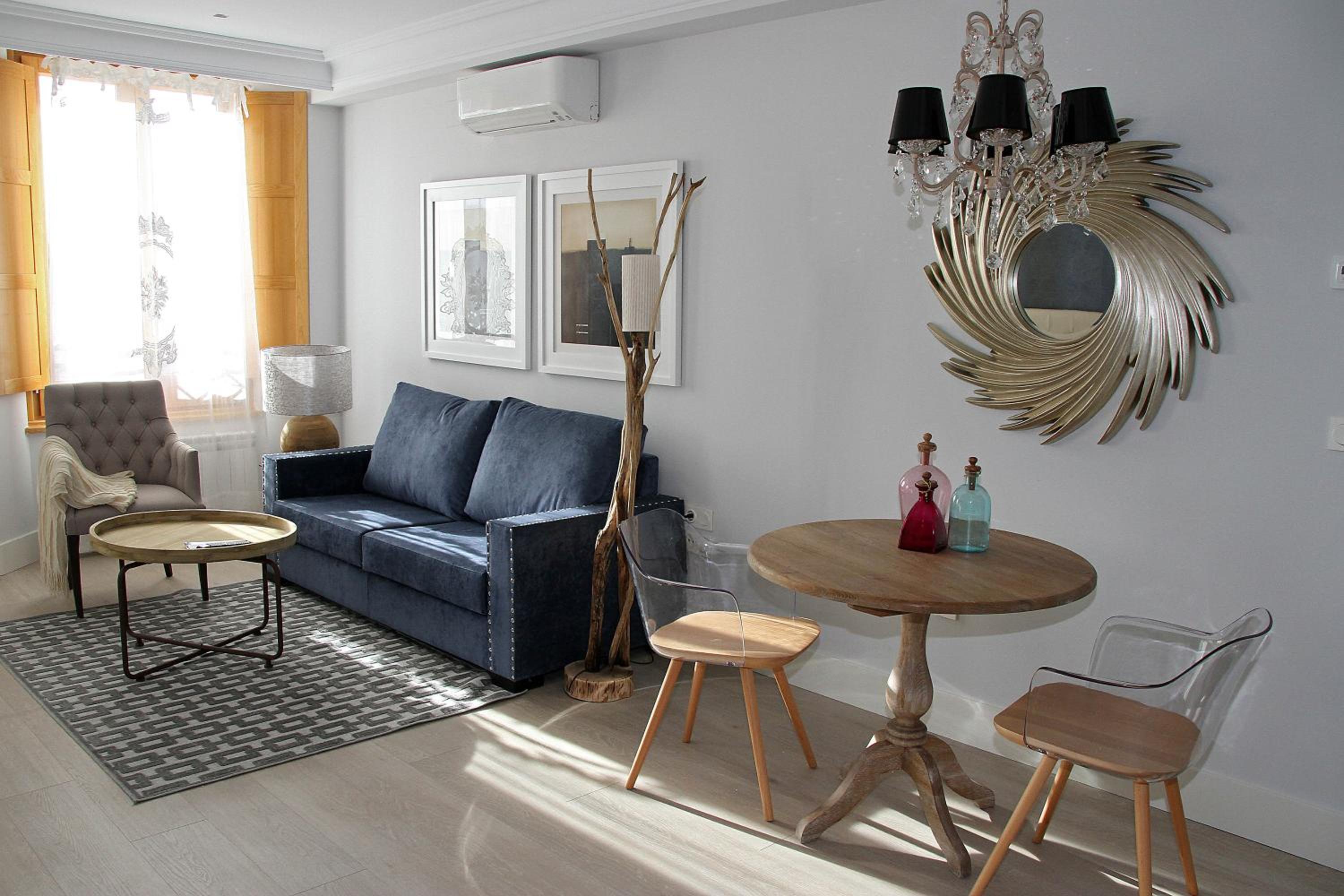 Principia Suites