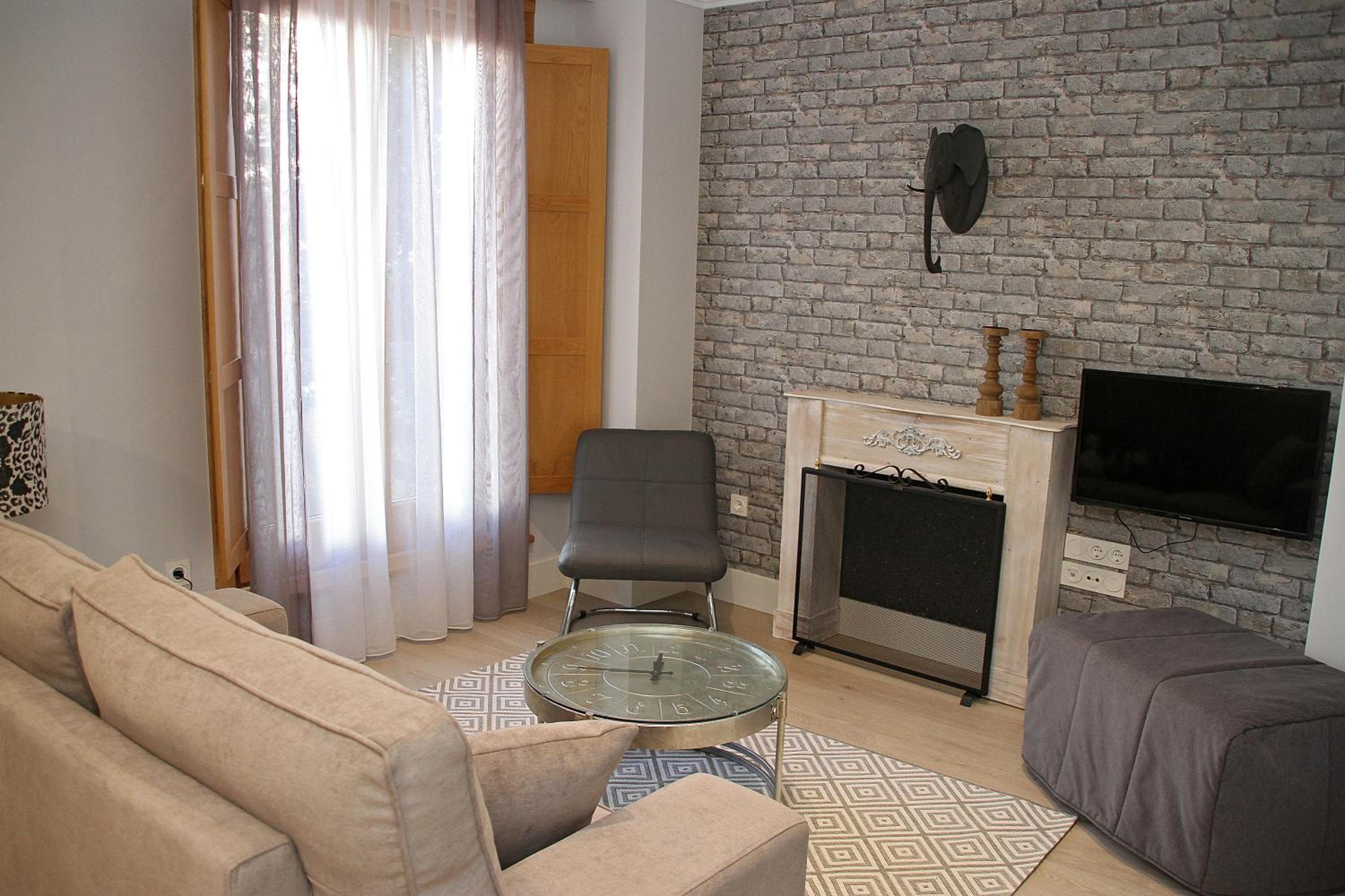 Principia Suites