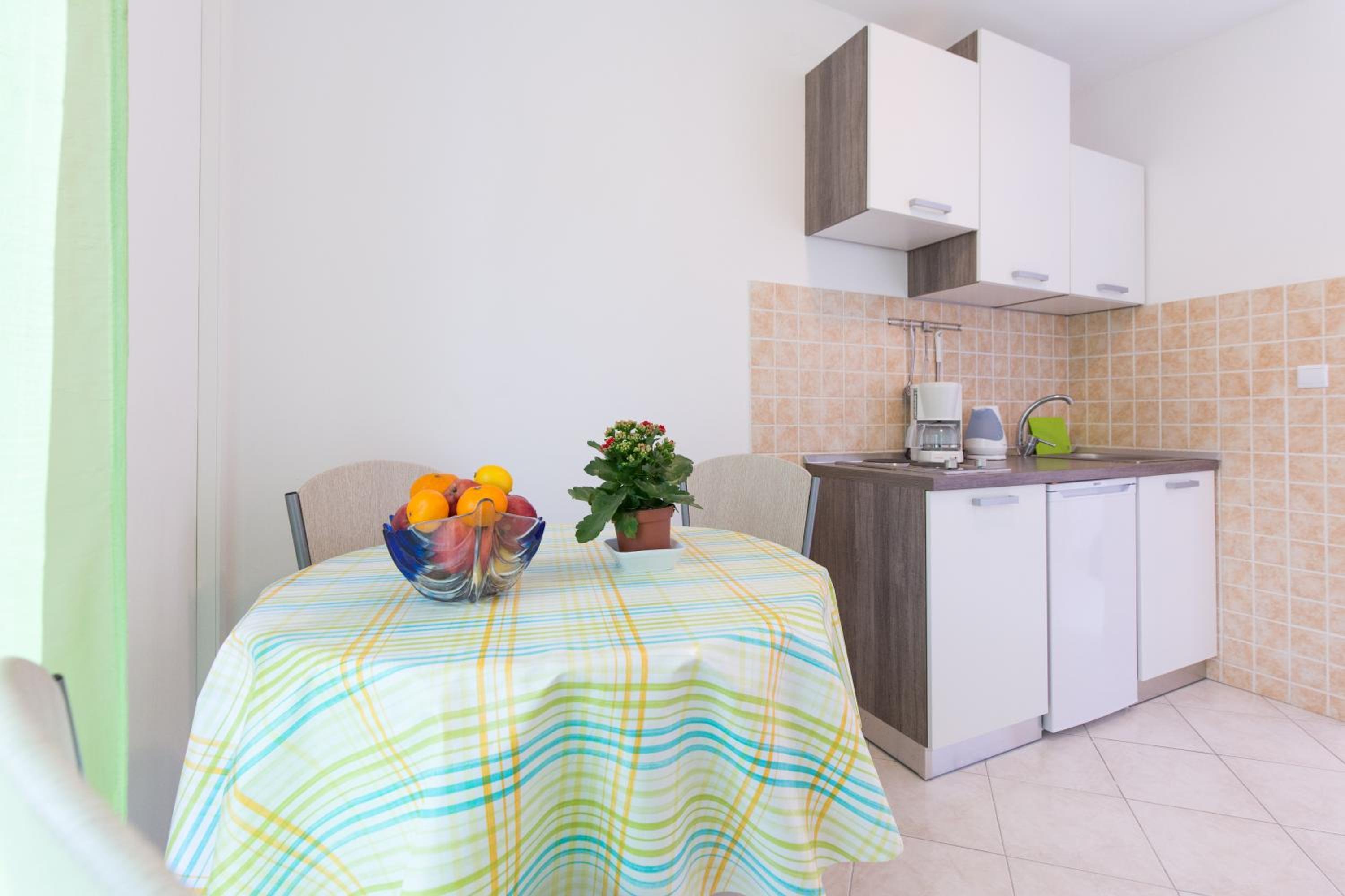 Apartments Karen view 4