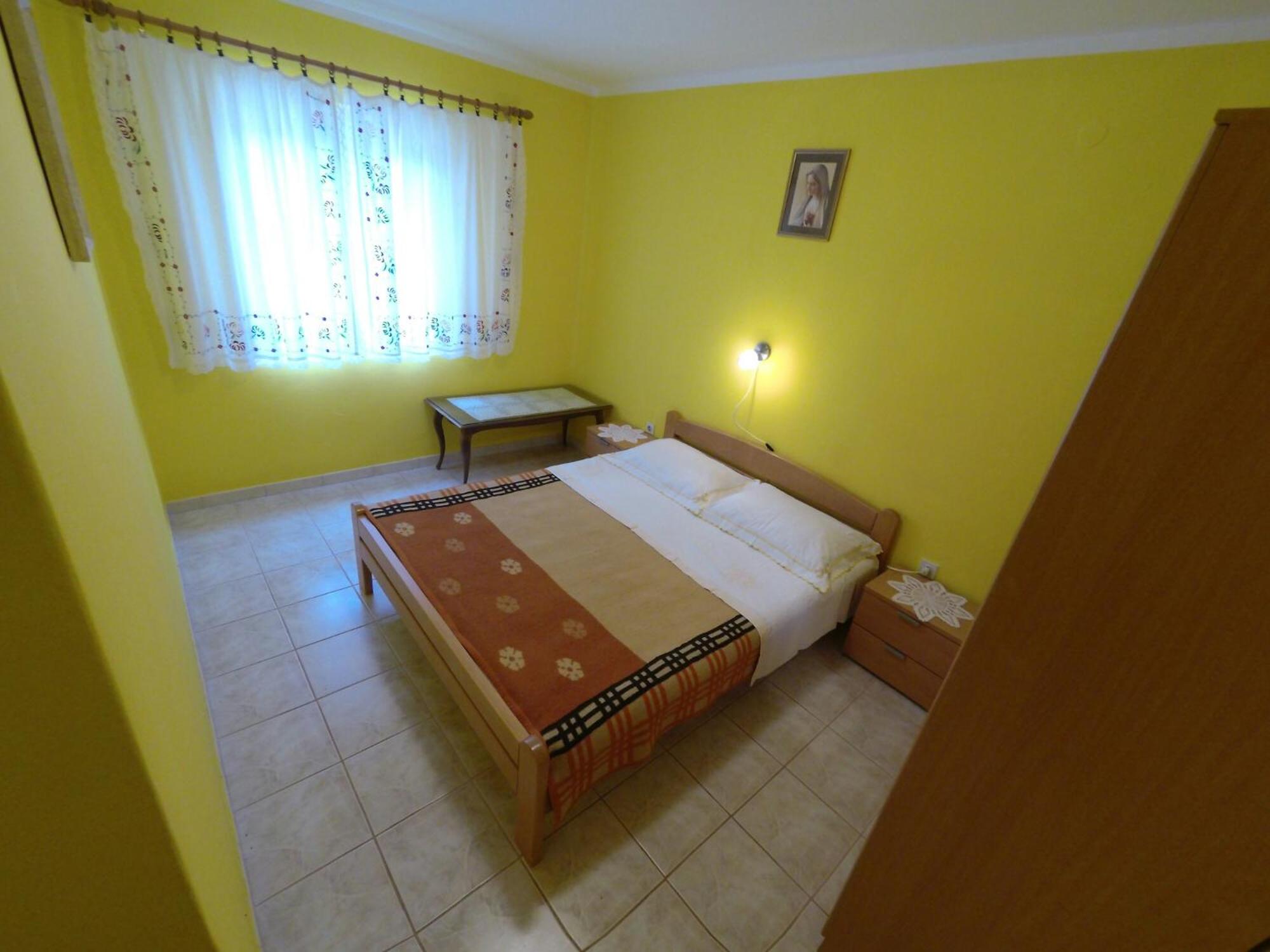 Photo 50