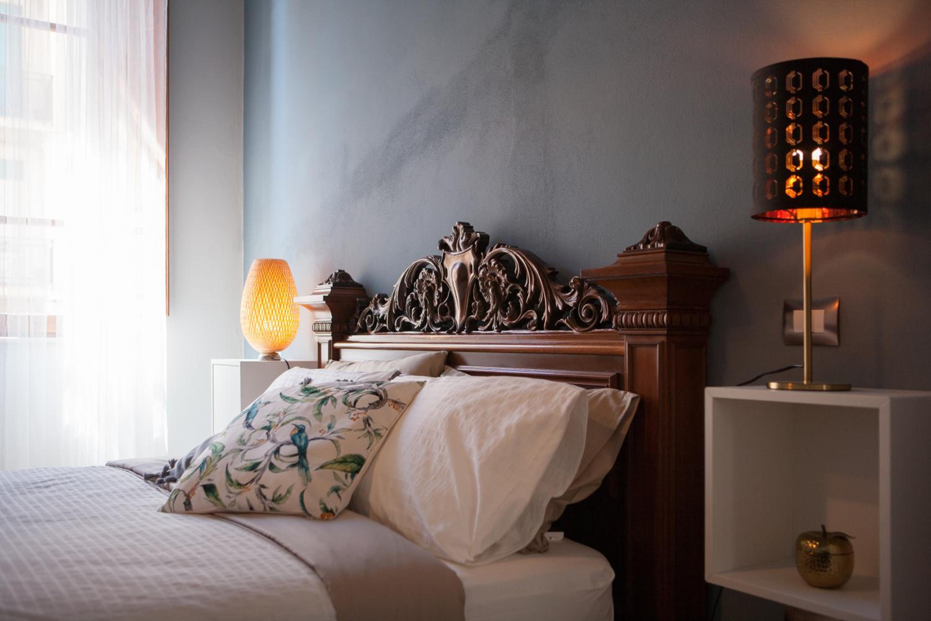 al 28 B&B