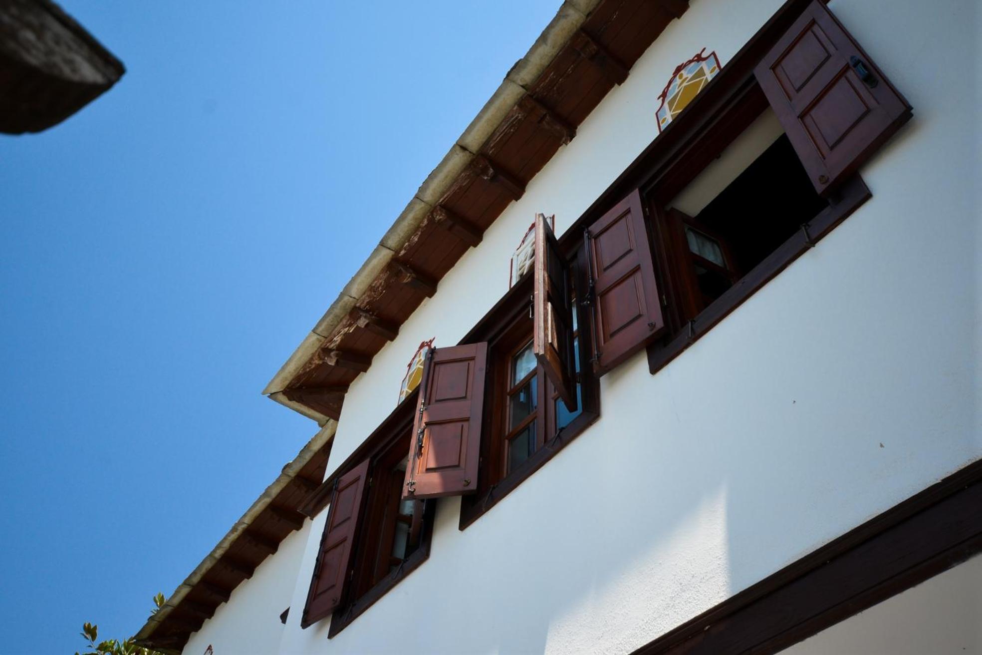 Photo 43
