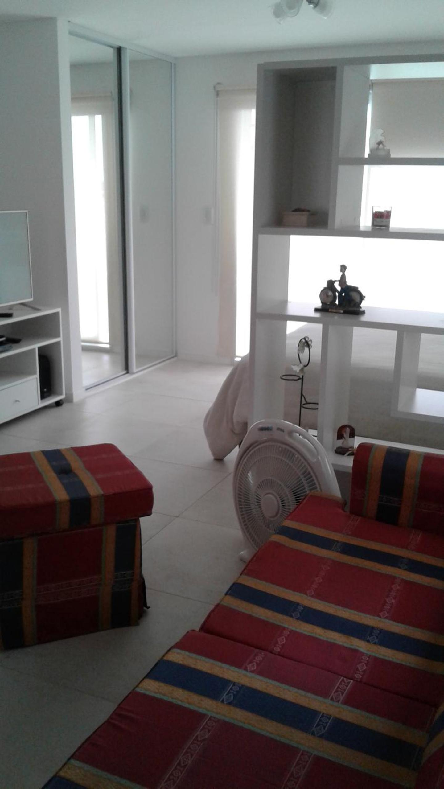 1-1/2 AMB c/BALCON SOLEADO en EDIFICIO FRENTE AL MAR