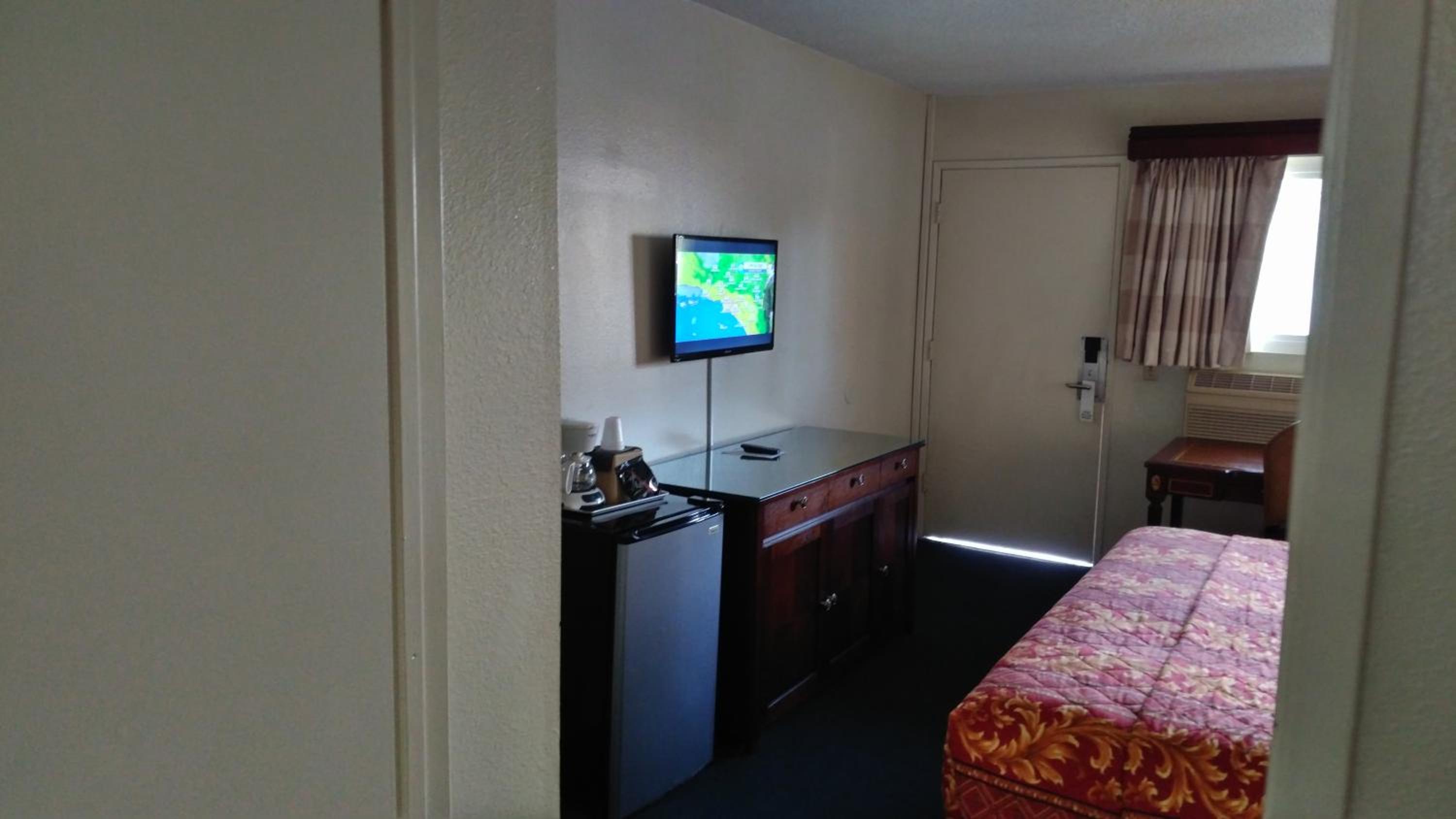 Rosemead Vacations - Valley Hotel - Property Image 19