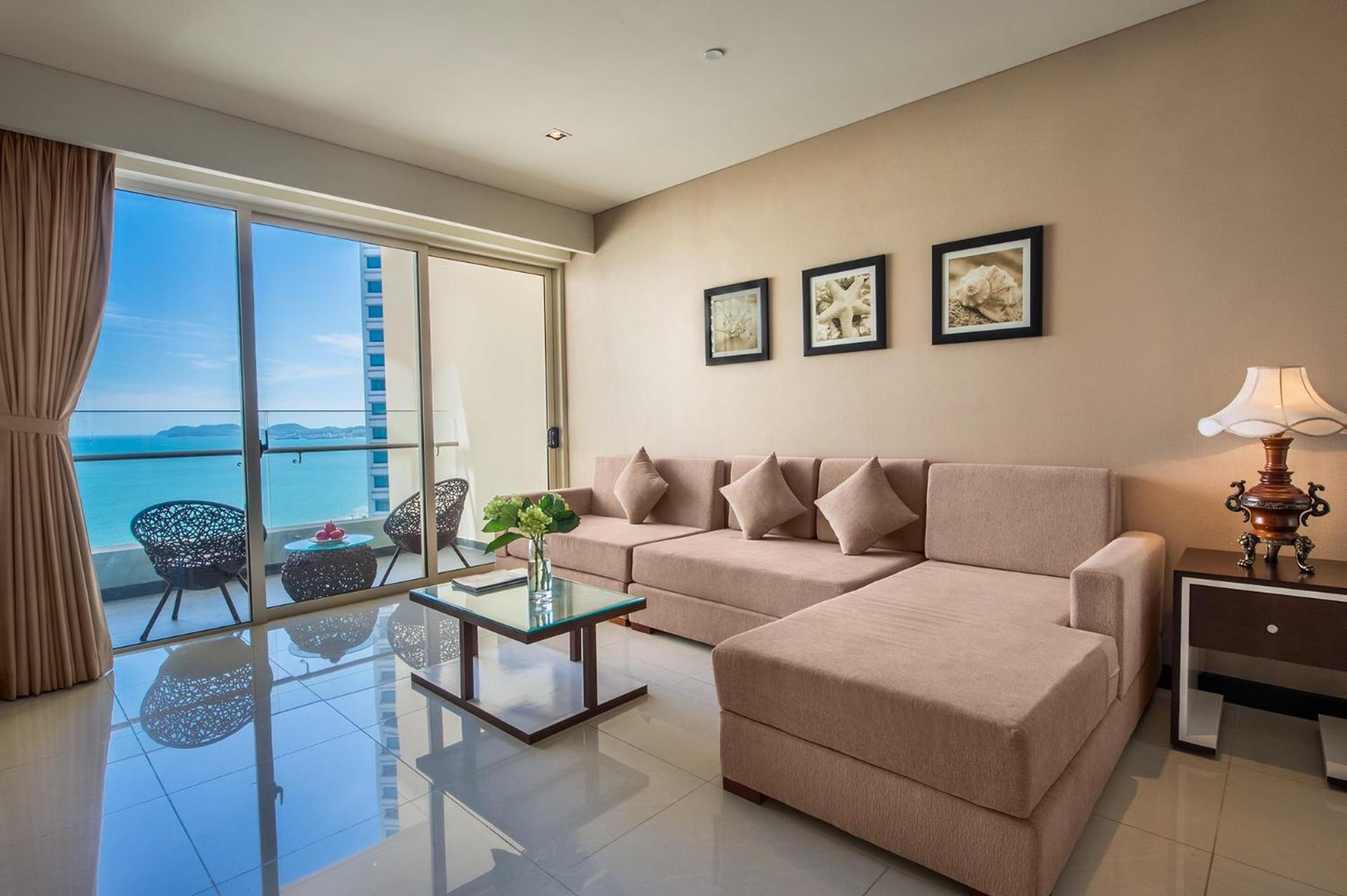 Luxury Sea View Apartment photo 43 of 52