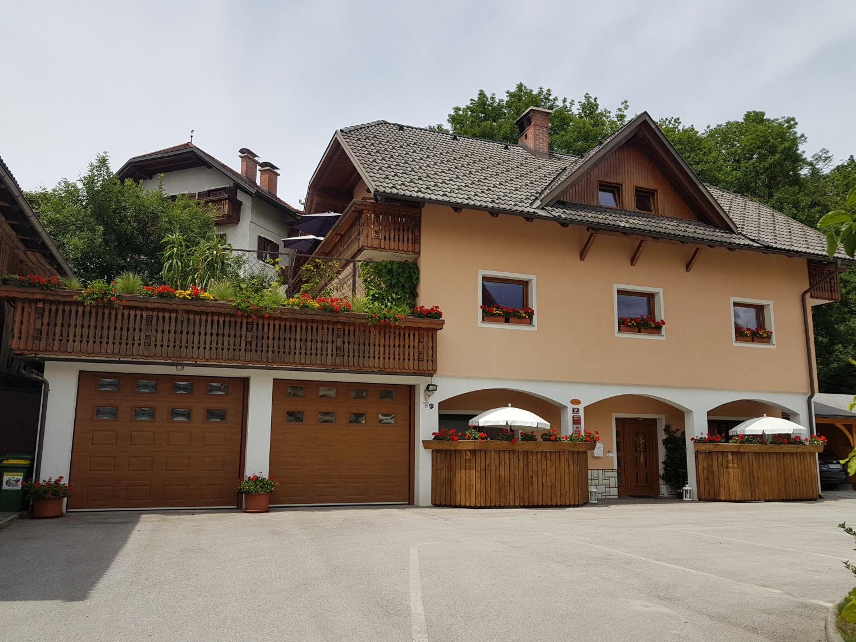 Apartmaji Mežan — photo 34