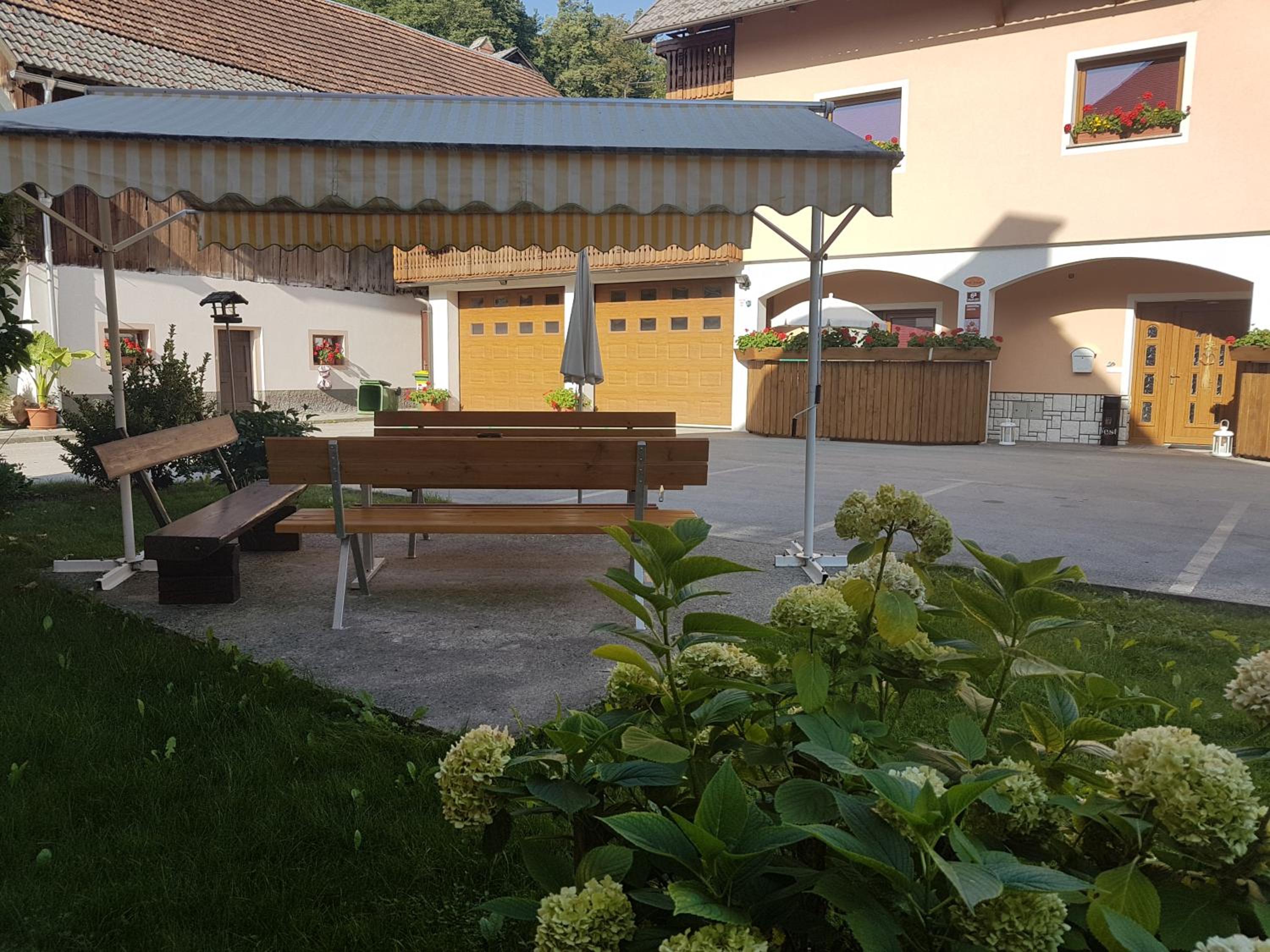 Apartmaji Mežan — photo 95
