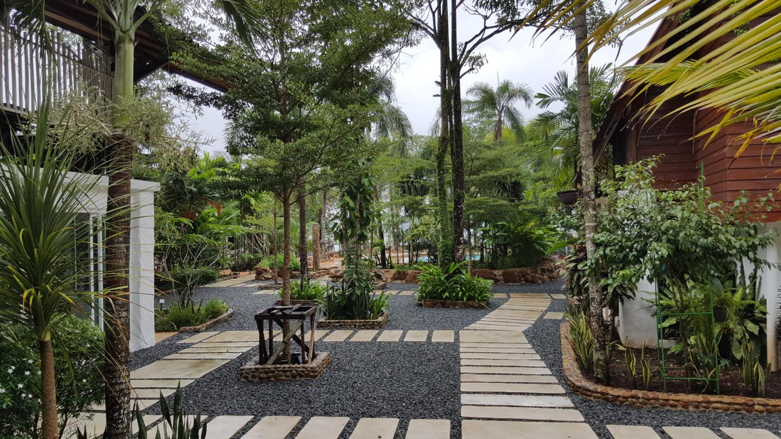 Parama Koh Chang