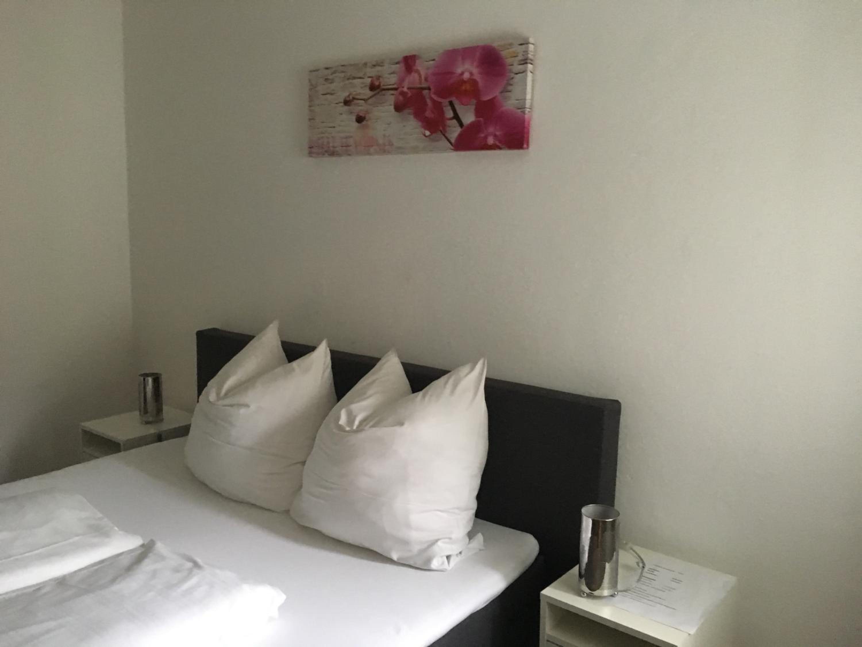 Pension Sunnseitn - Gasthof - Café - Weinkeller
