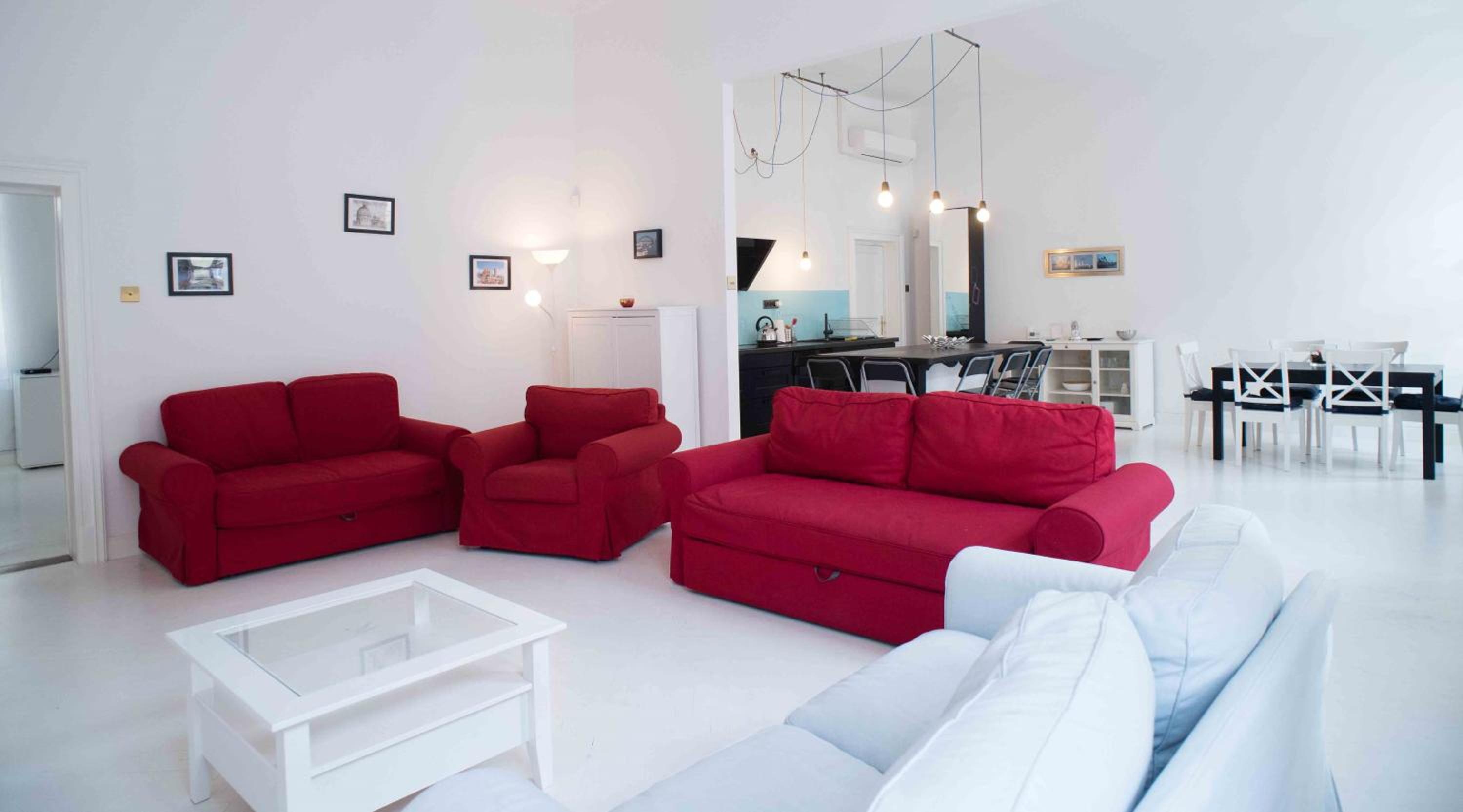 Splendid Trees Apartment