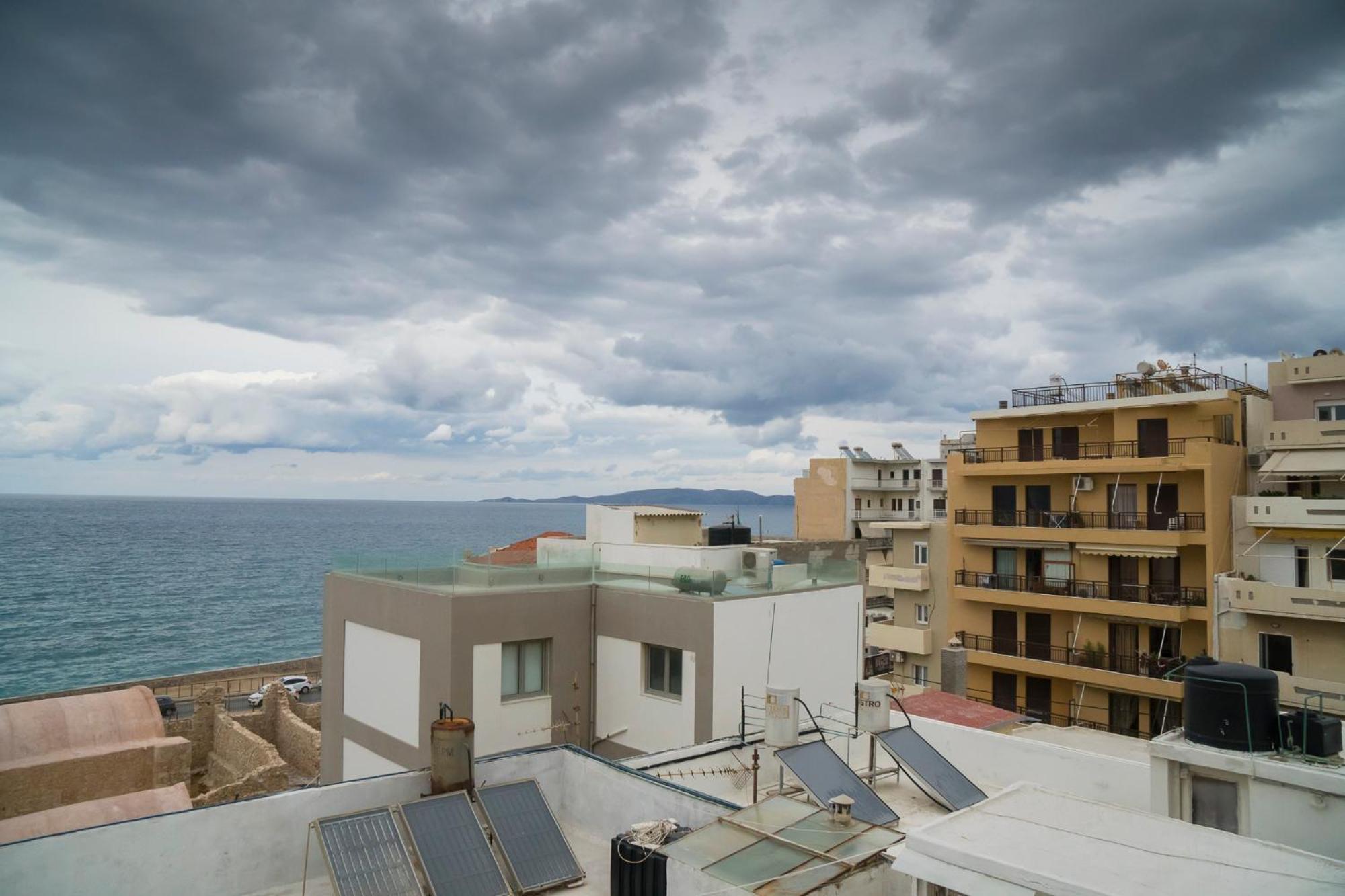 Heraklion Old Port Apartments