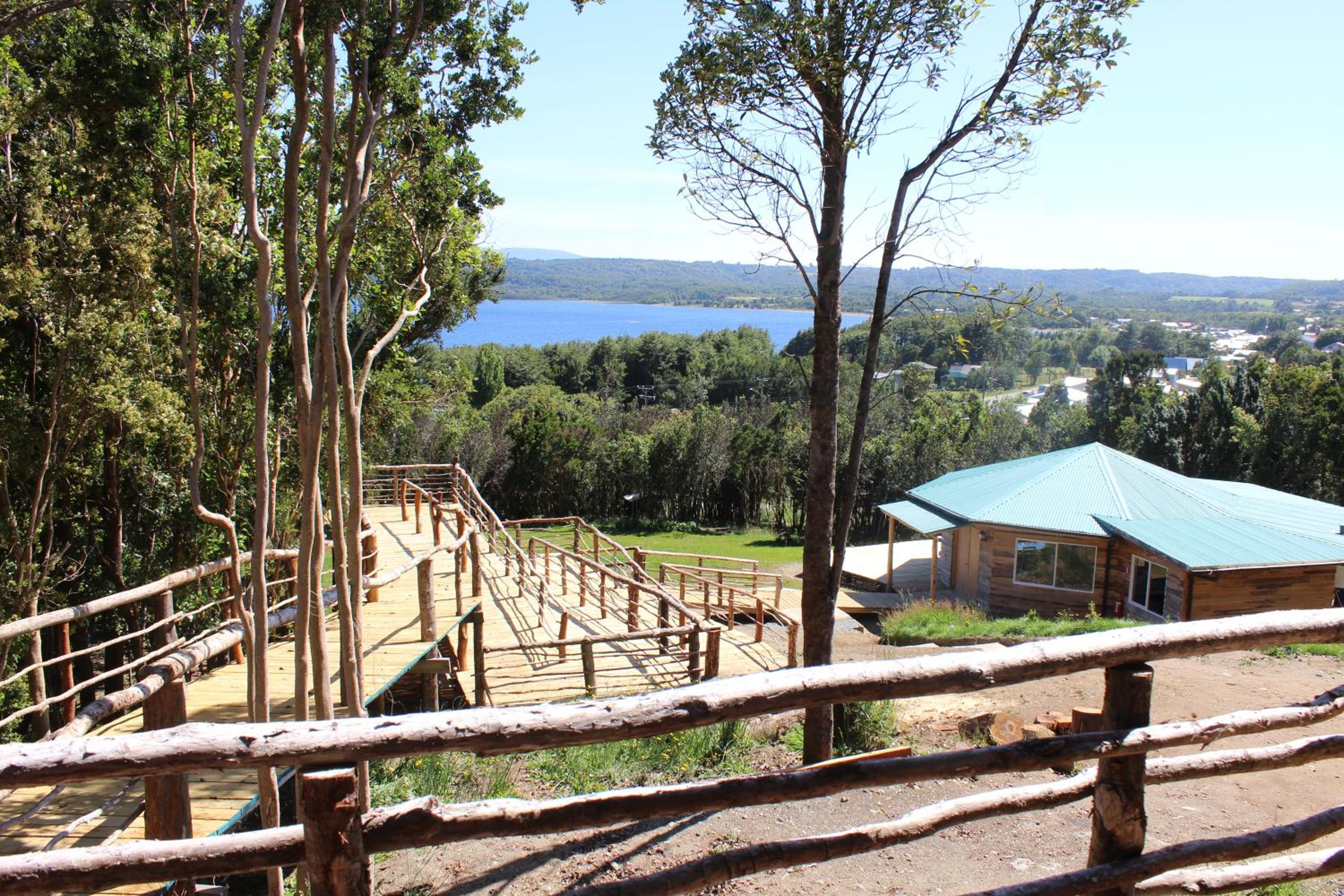 Huillín Lodge