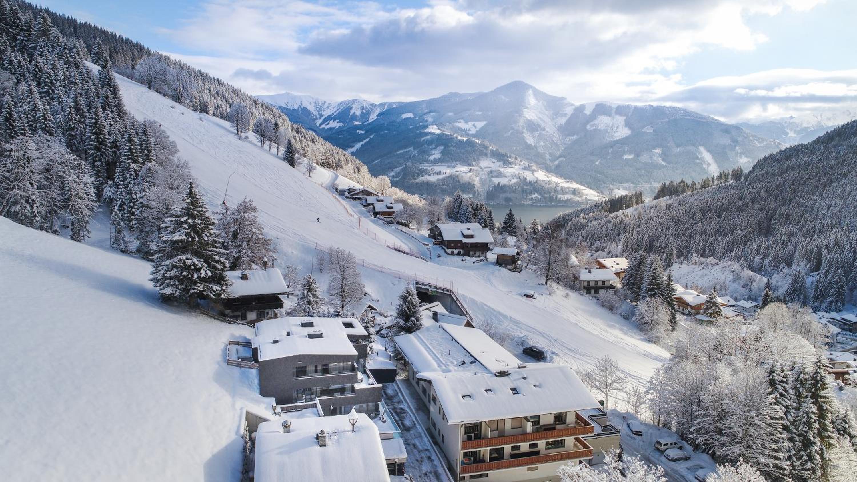 Sunny Ferienwohnungen Ski In - Ski Out - Self Check-in