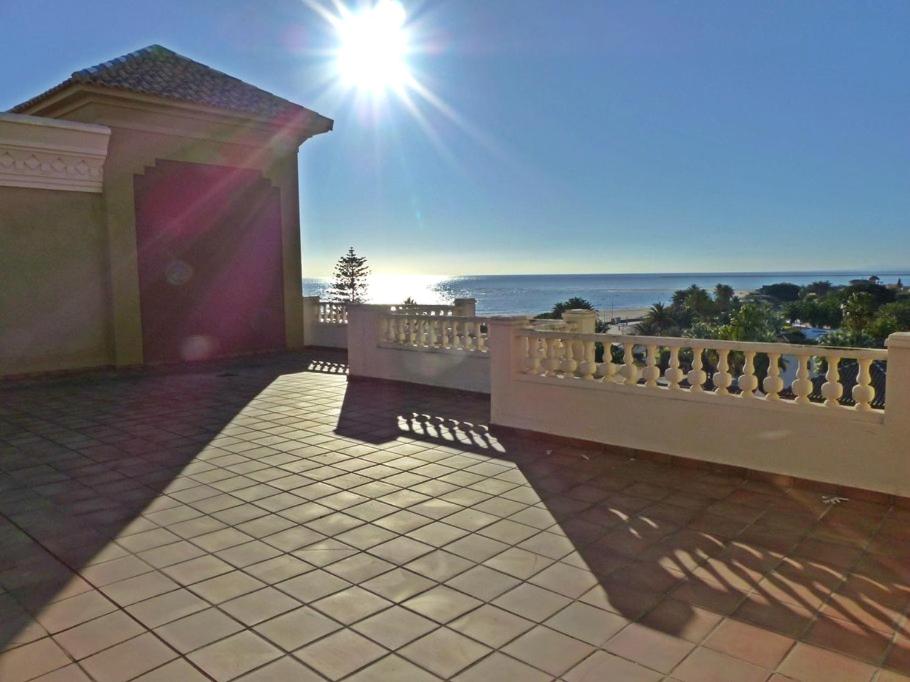 Penthouse with ocean view (6-8 guests) view 2