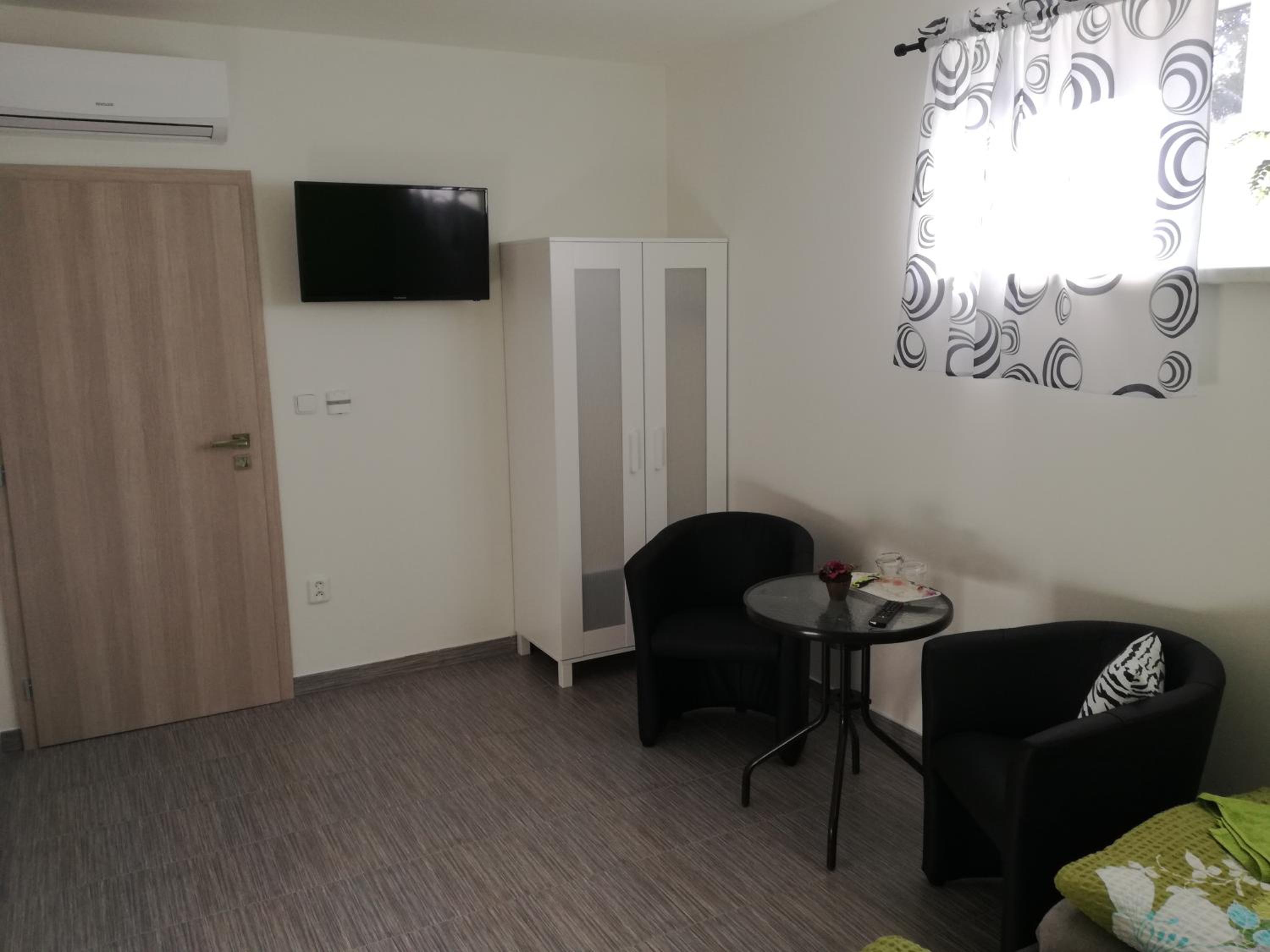 Restaurace - penzion Bavorský dvůr