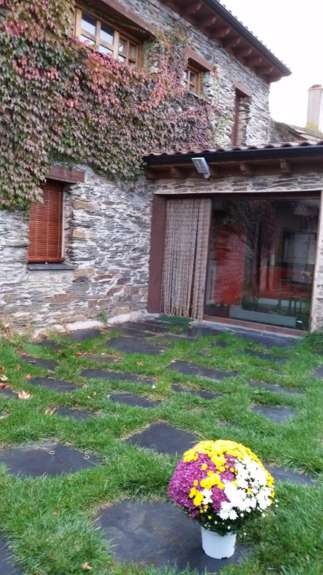 Casa de piedra en Muga de Alba