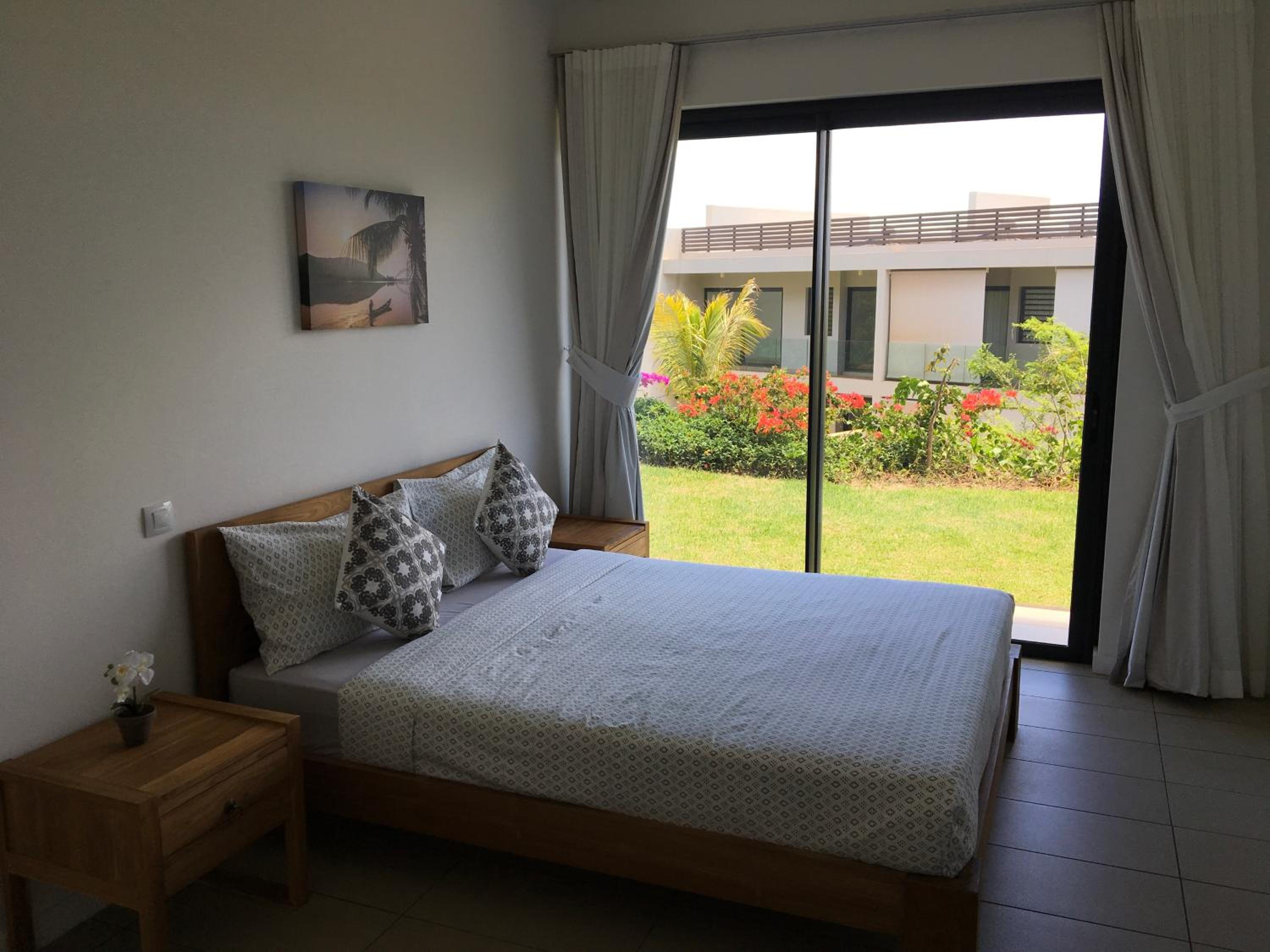 Azuri Residence