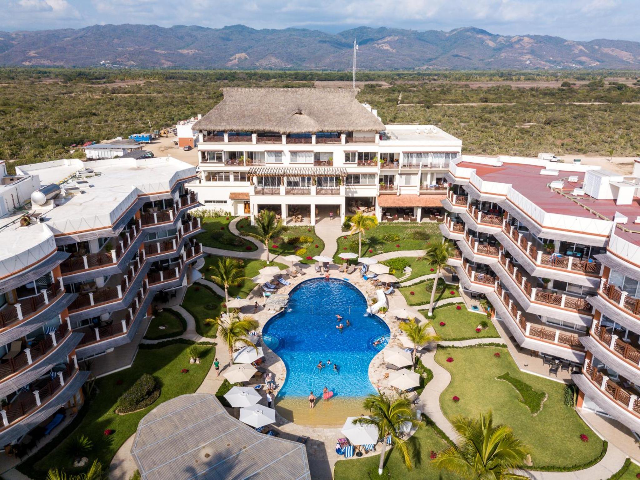 Vivo Resorts 30