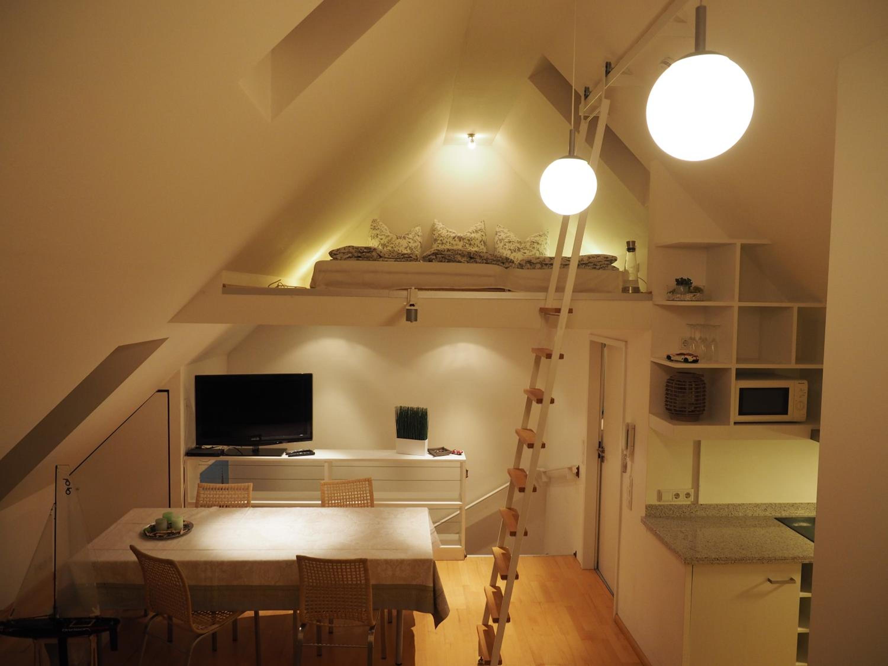 B8 - just a private accommodation view 4