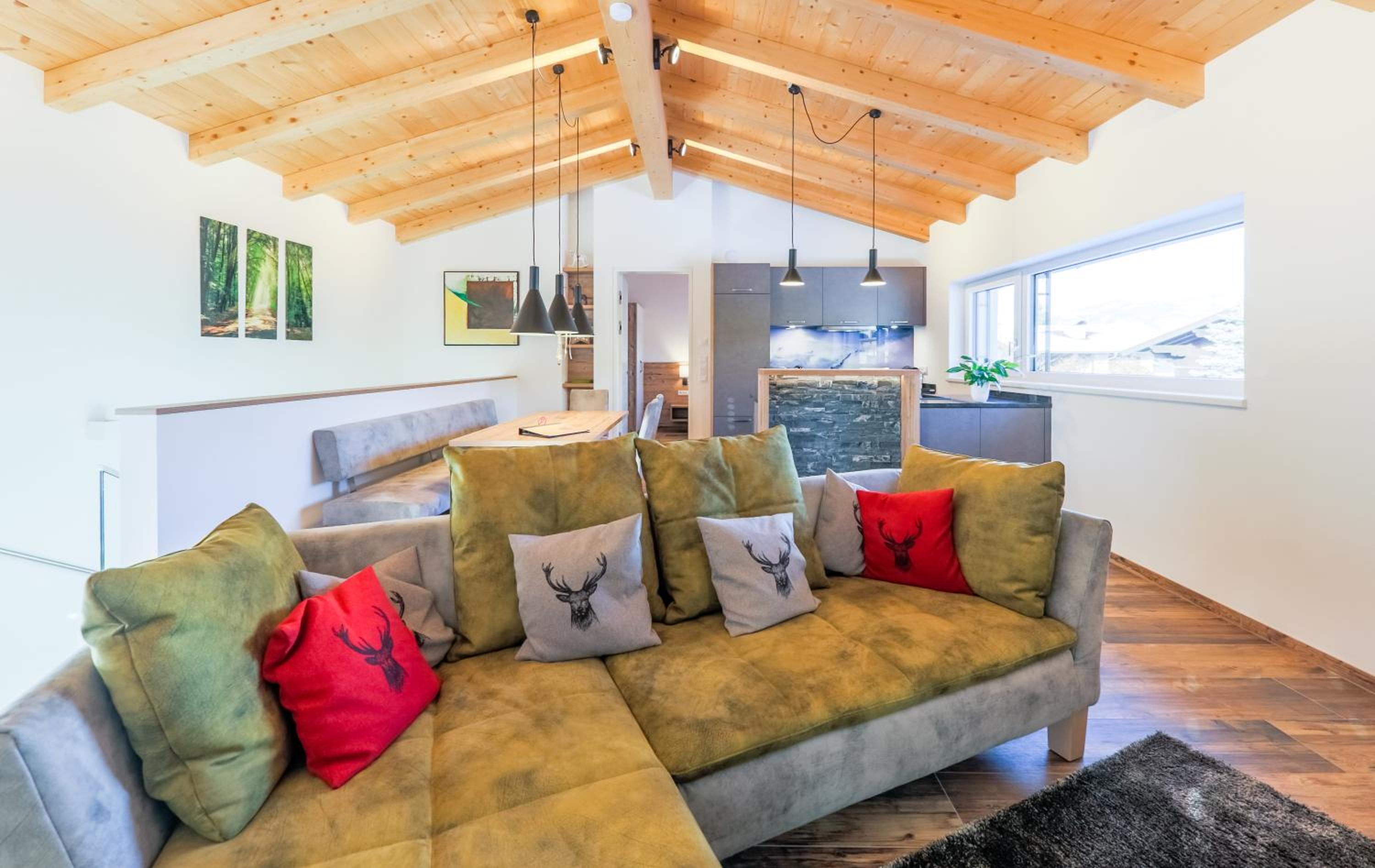 Aurora Mountain Chalet by we rent, SUMMERCARD INCLUDED view 4
