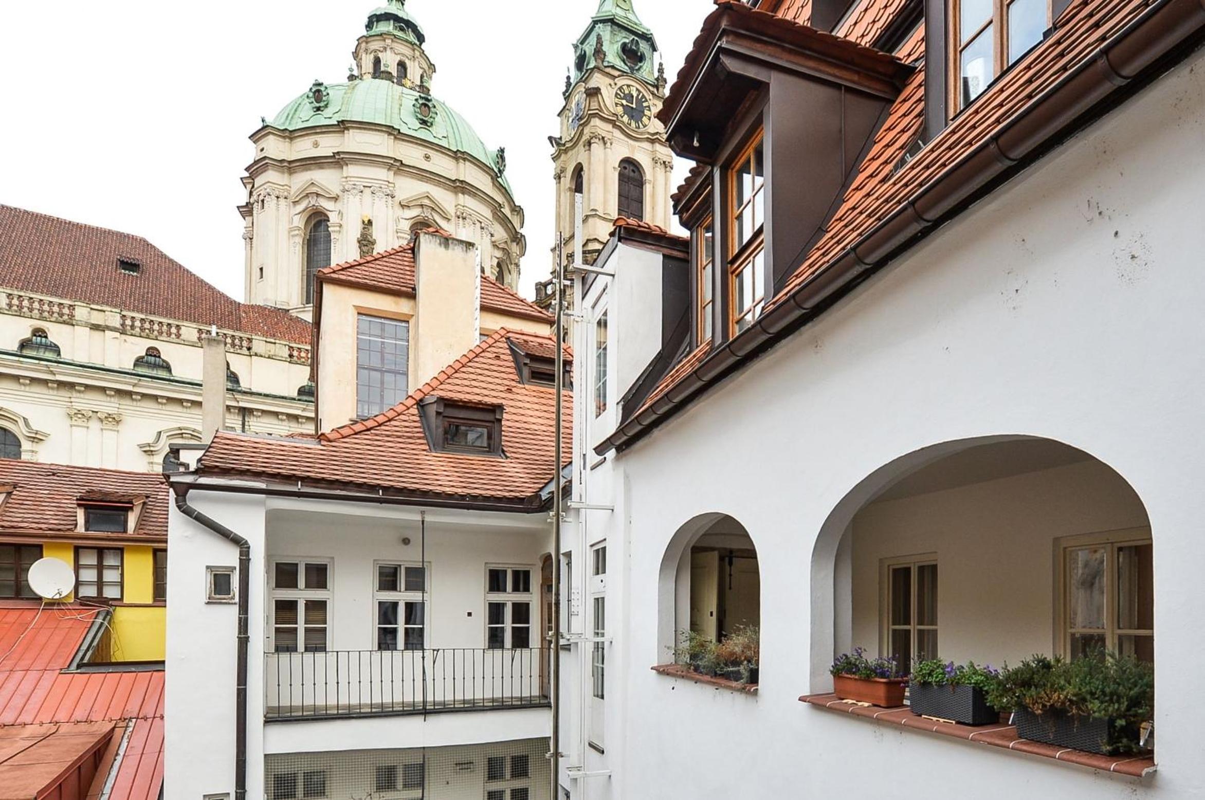 Romantic Apartment Prague near Charles Bridge