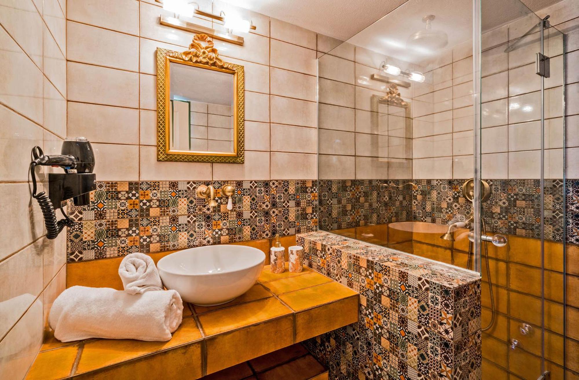 Mediterraneo Luxury Suites Halkidiki