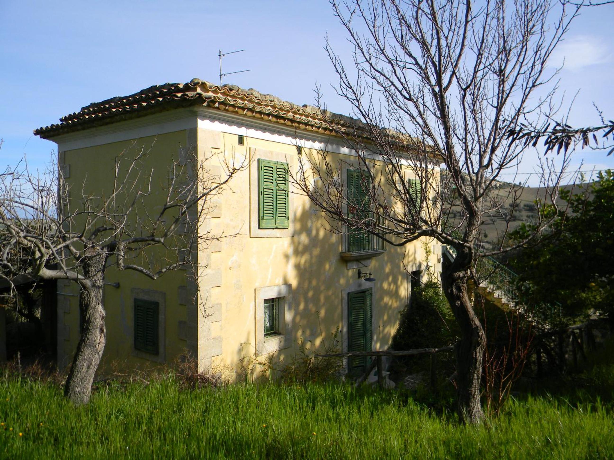 Photo 46