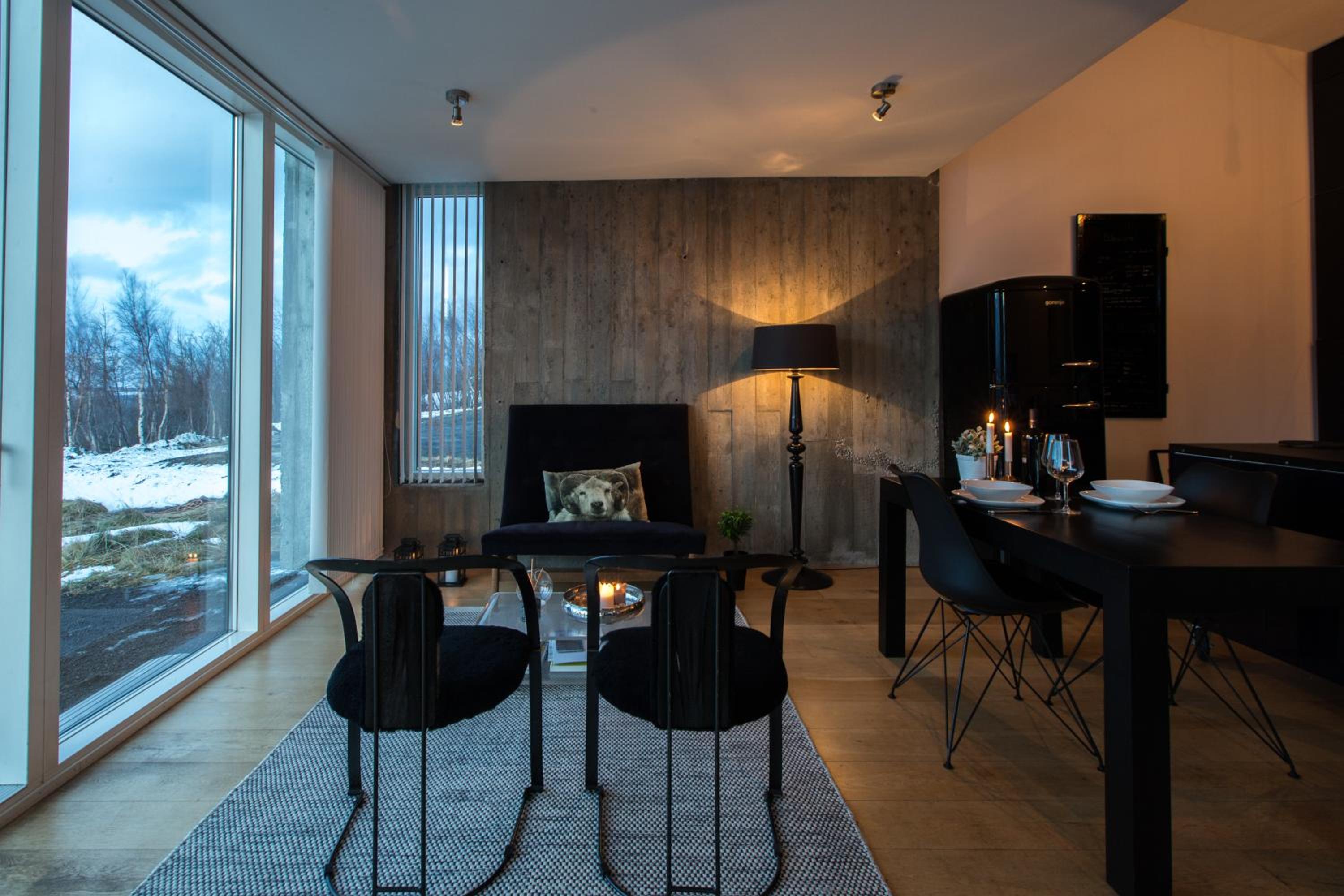 Villa Lola