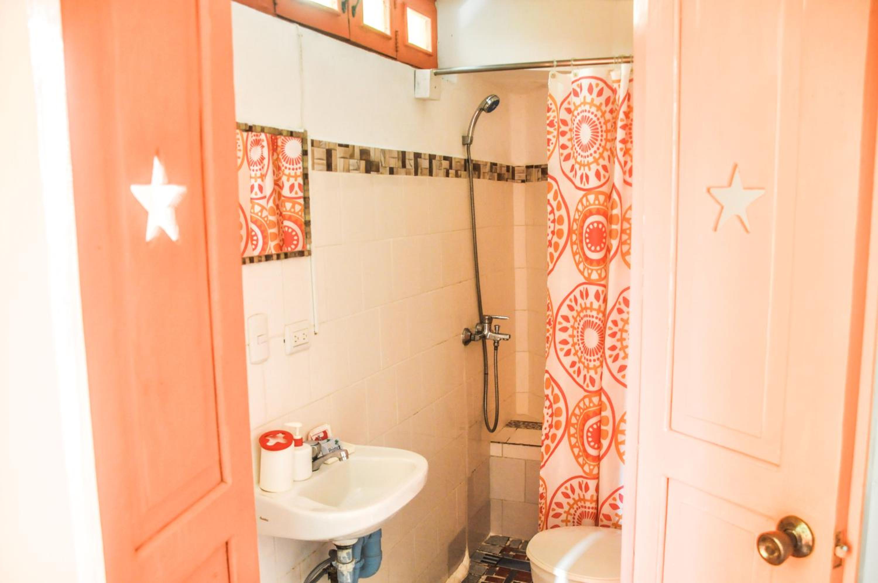 Casa Delfin Guest House