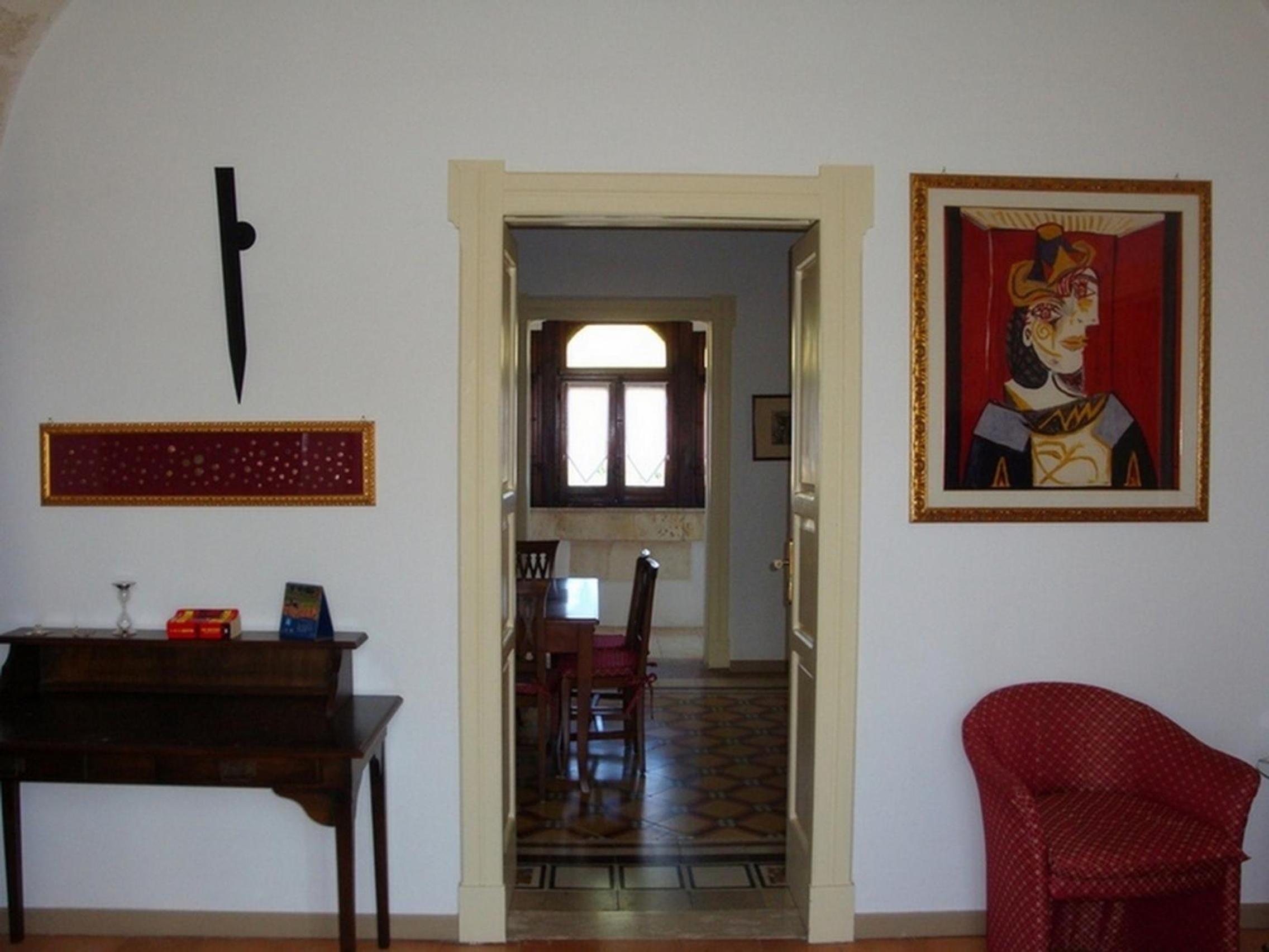 Photo 51