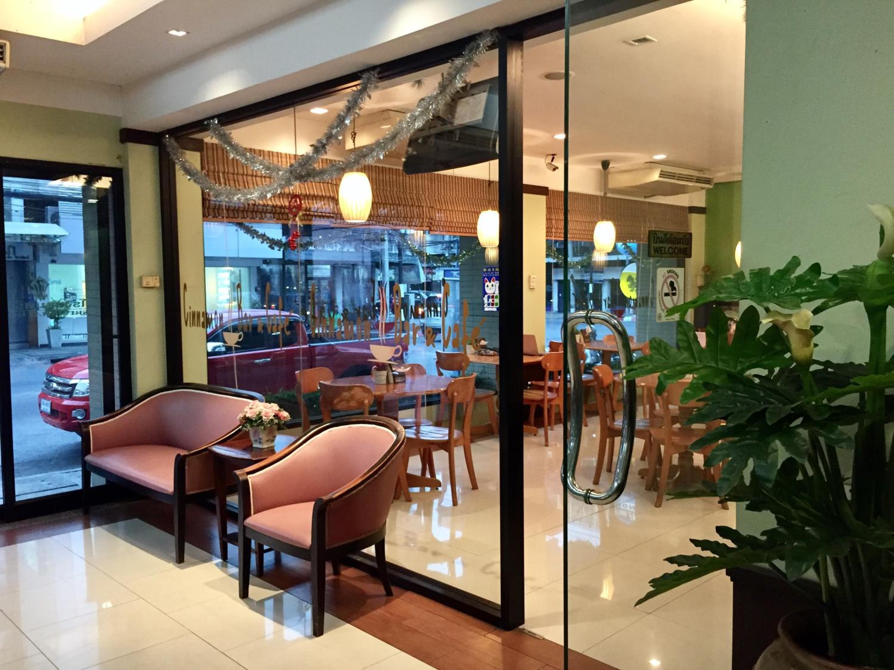 Srivichai Hotel
