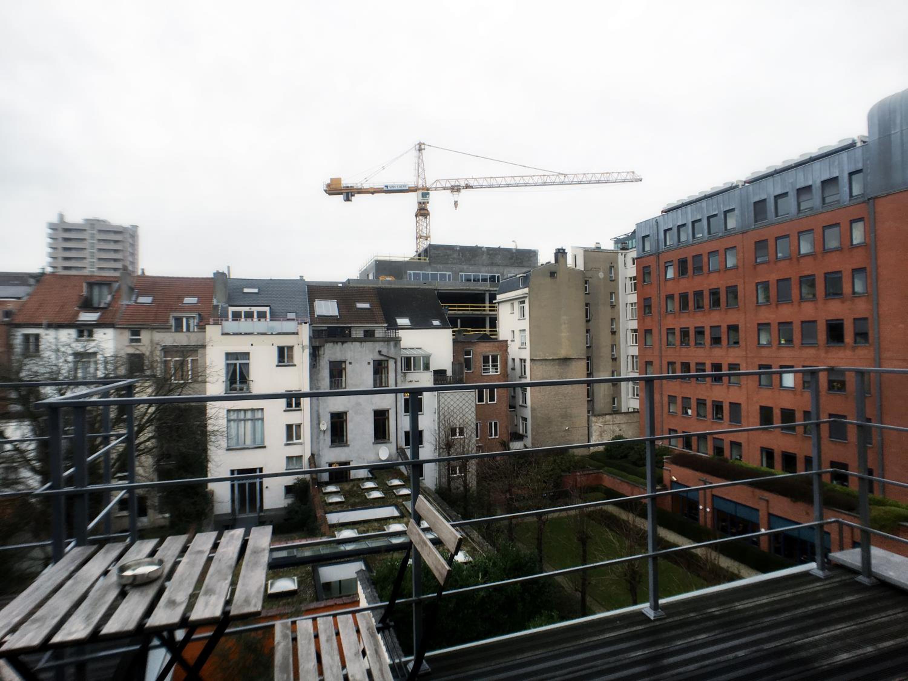 Parlamentarium apartment view 3