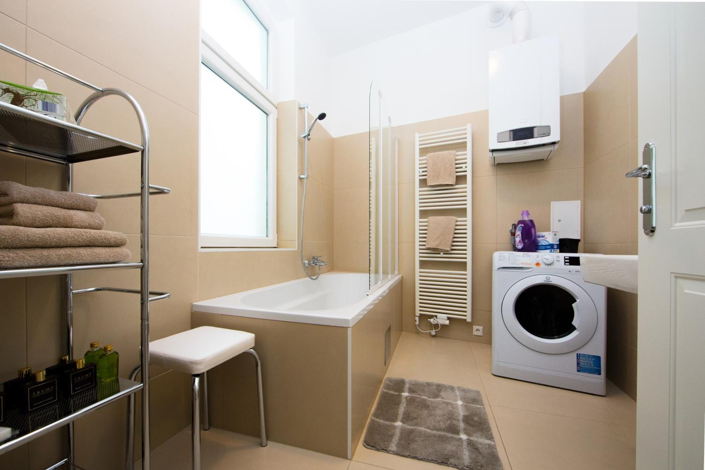 The Barts Apartments - Self Check-in