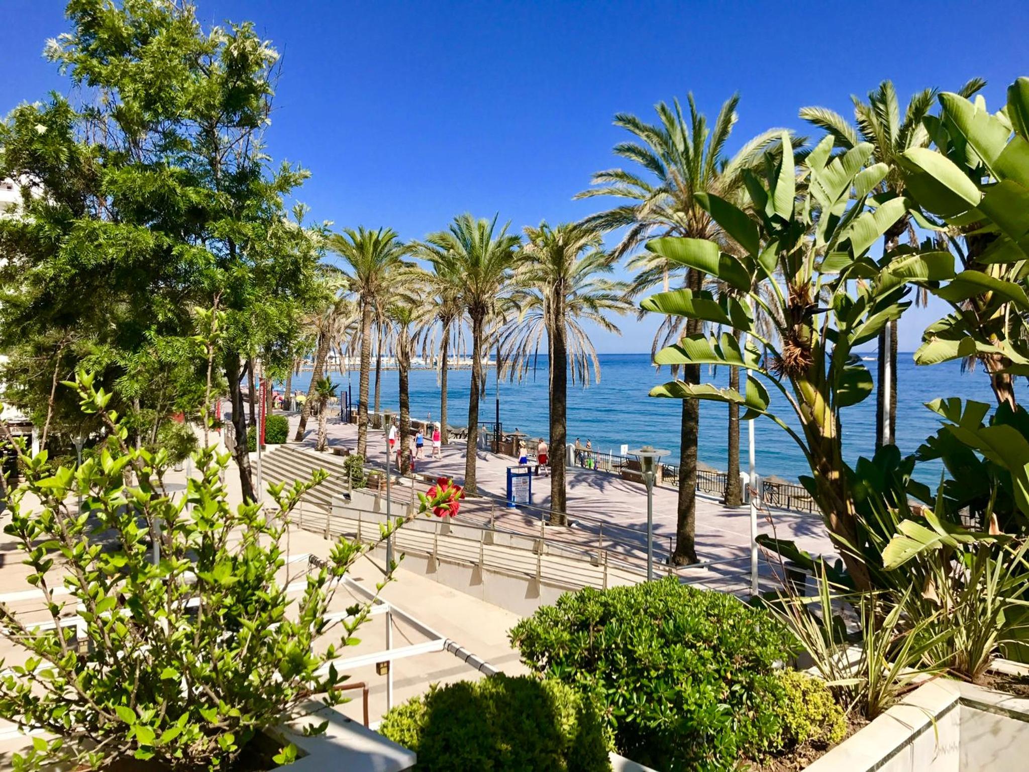 GRAN MARBELLA APARTMENTS by Coral Beach view 2