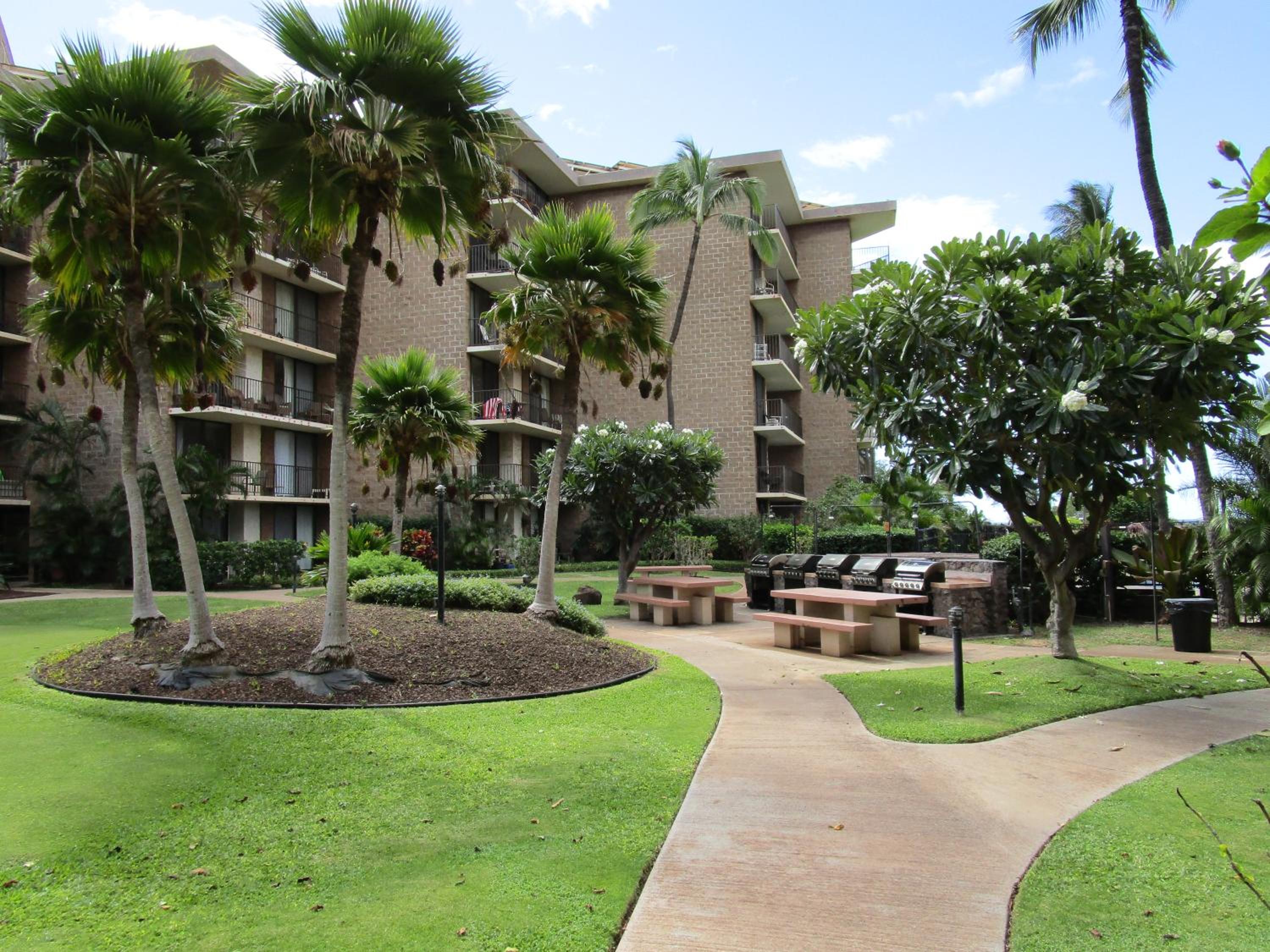 Kauhale Makai Condo on the Beach